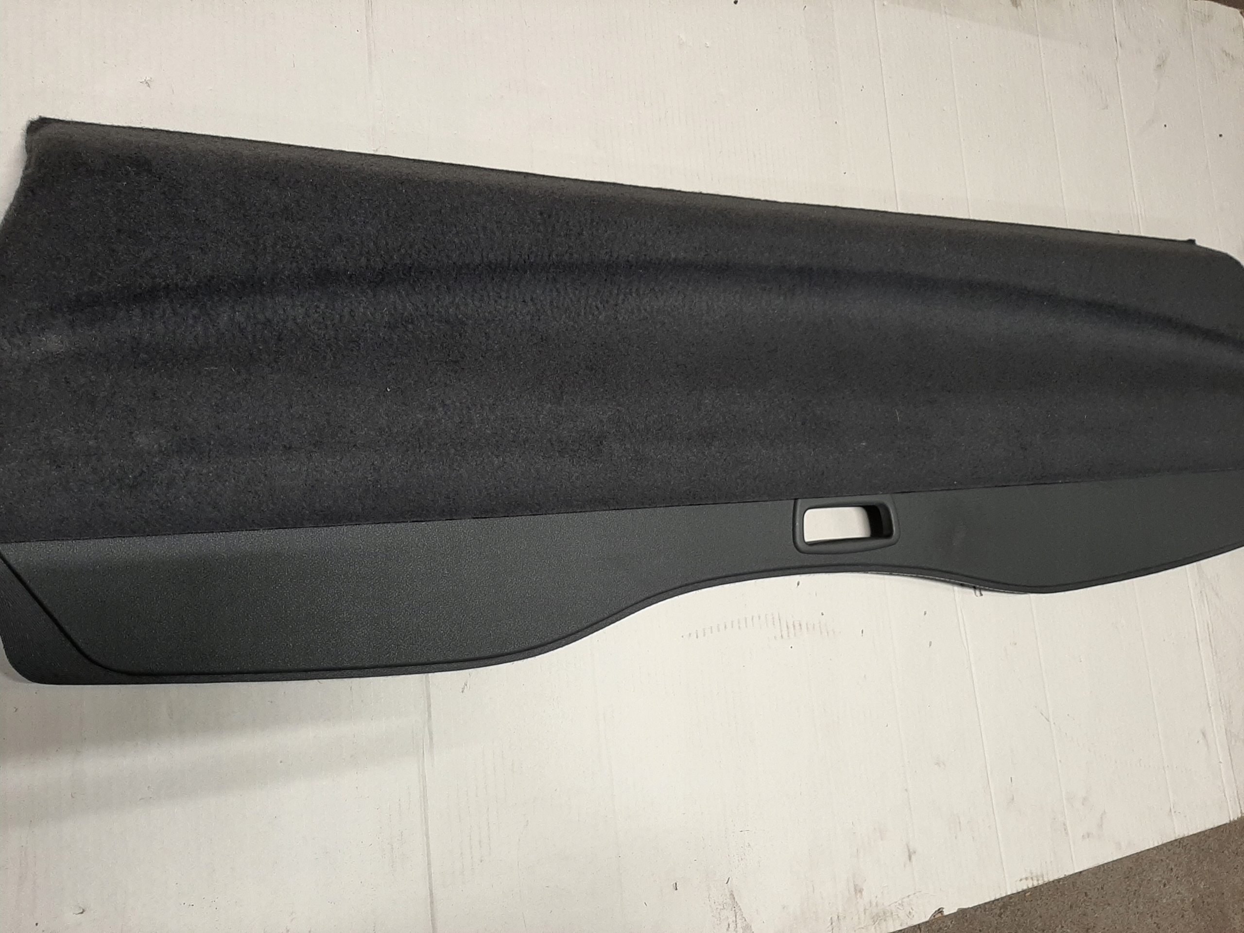 Рольставни багажника CITROEN C5 MK1 04r