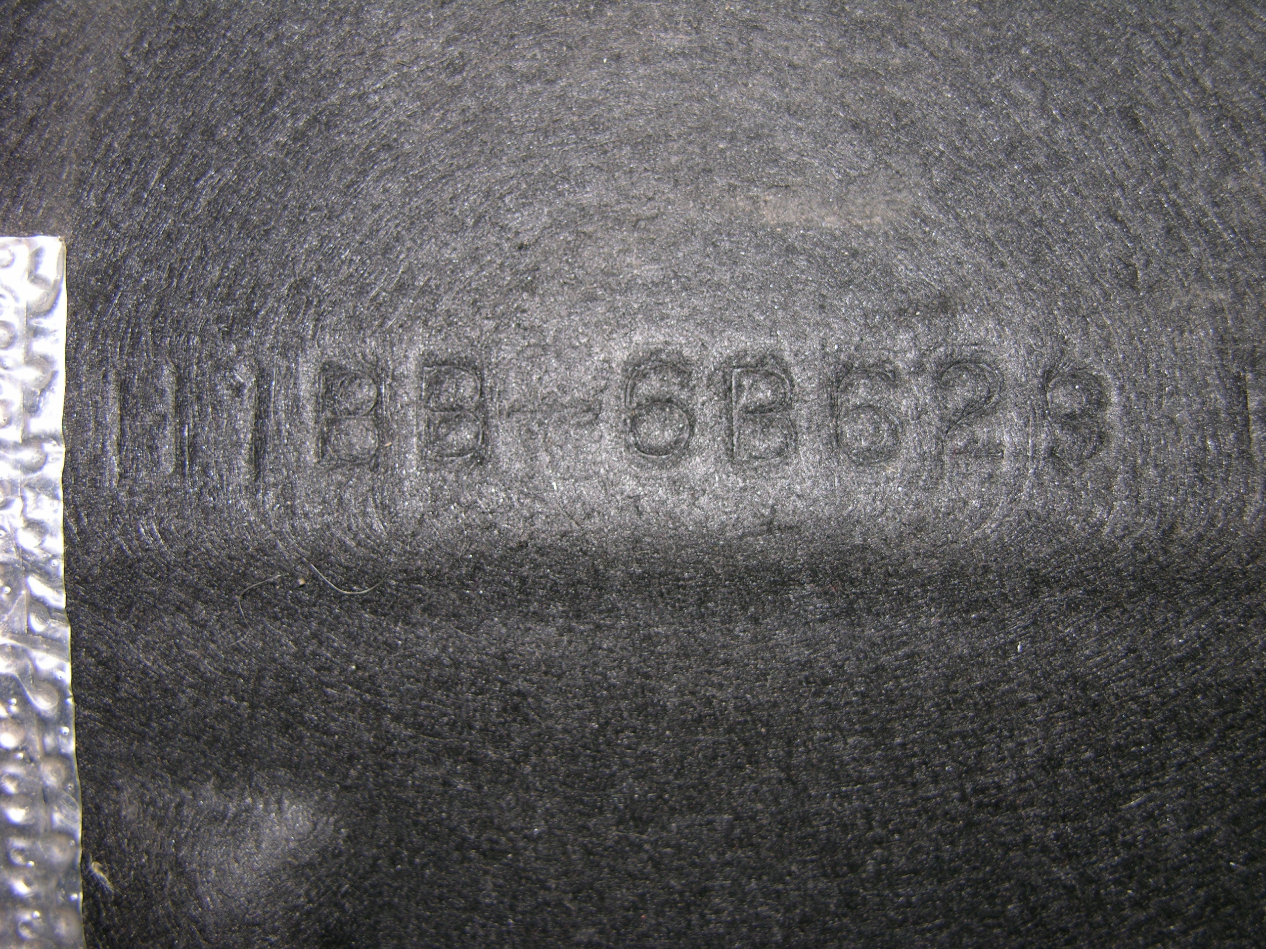 FORD FIESTA MK8 2017-2019 PŁYTA POD SILNIK ORYGINAŁ H1BB-6B629-BF Strona zabudowy przód