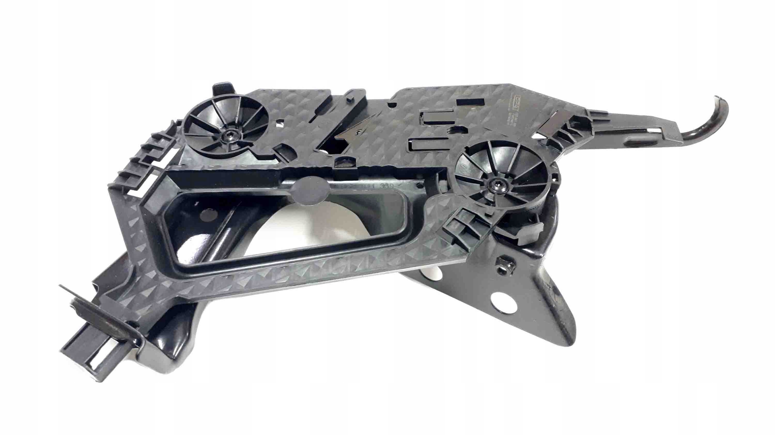 1Z0805071 - СЛАЙД + ПЛАСТИНА ЛАМПЫ L SKODA OCTAVIA II 2004-2013