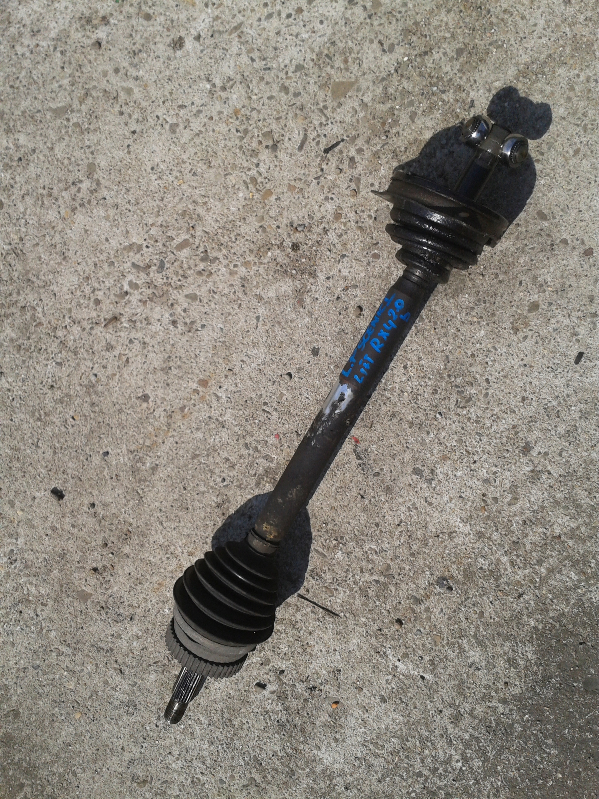 ПЕРЕДНИЙ ЛЕВЫЙ ВАЛ SCENIC 1 LIFT RX4 2.0 BENZ