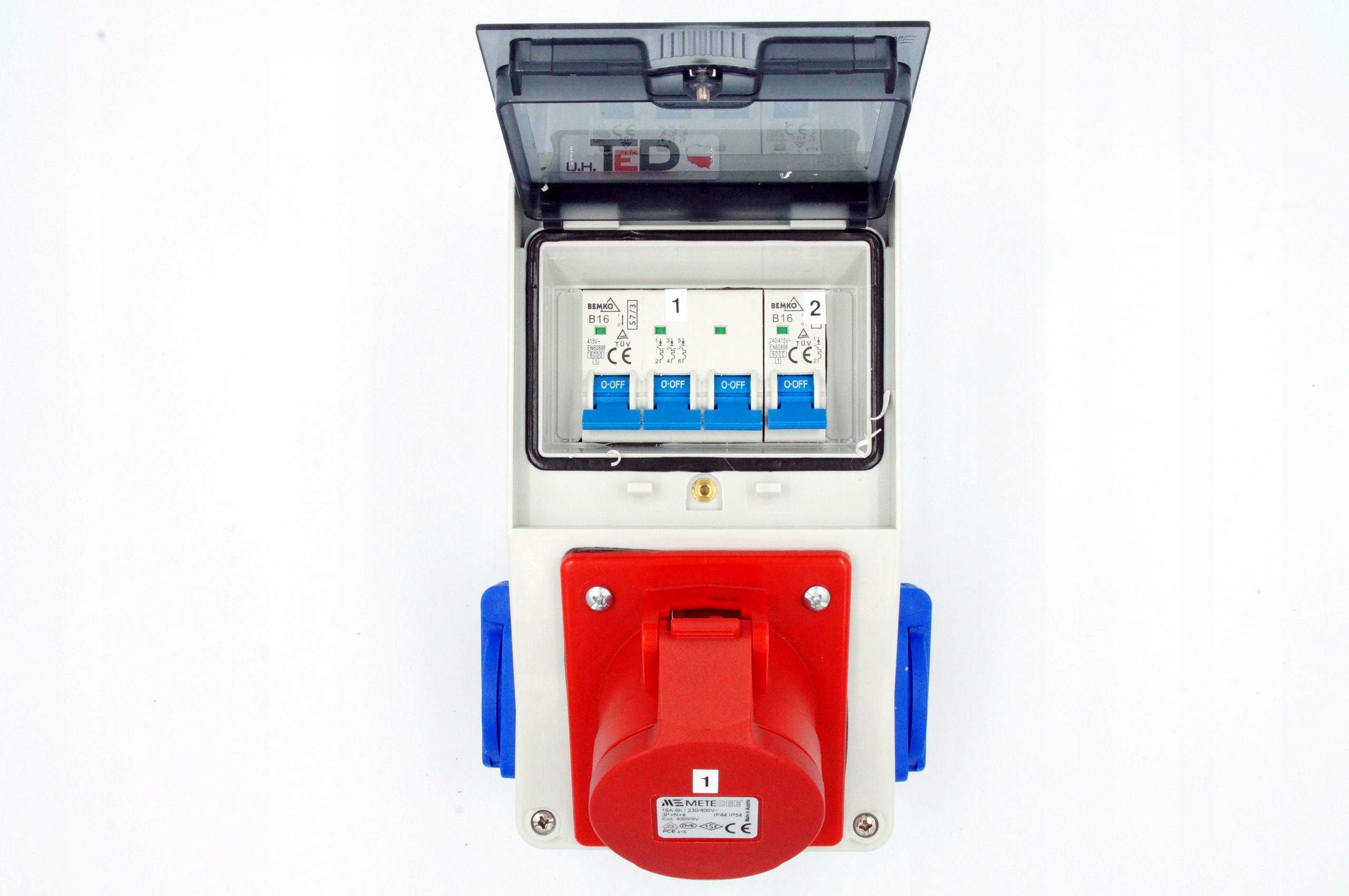 Stavební rozvaděč 16A/5 +2x230V zabezpečený