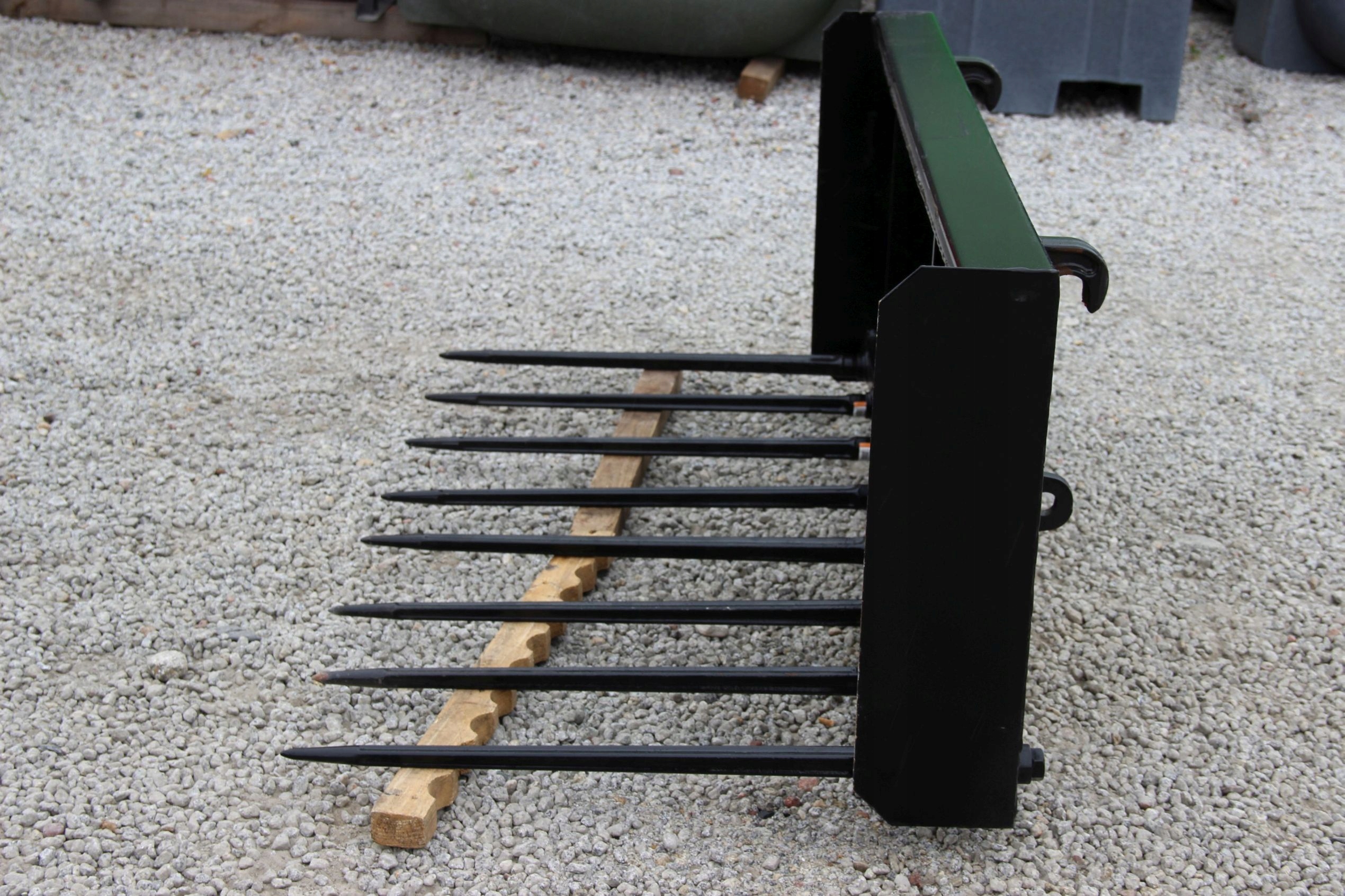 03 - Вилы для навоза Euro SMS 1,8 m wol-met