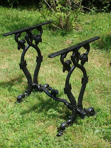 PODSTAWA STOŁU WĘŻE ŻELIWNA NOGI MEBLE PROMOCJA EAN (GTIN) 5904158190062