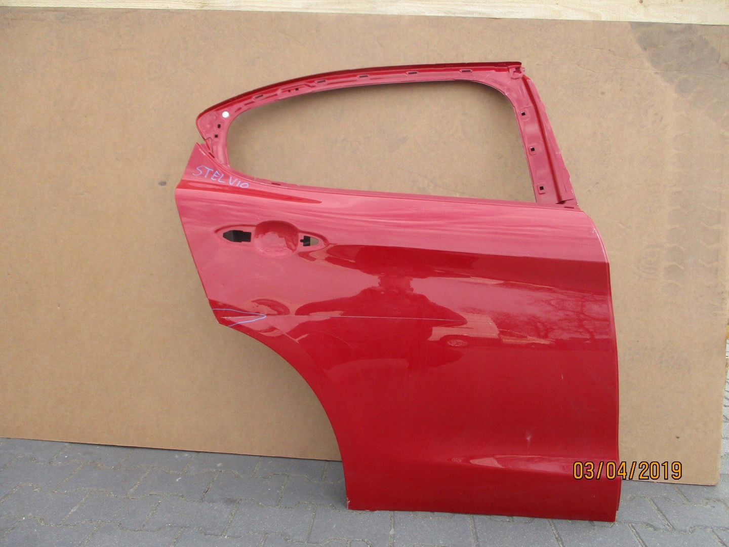 door right rear. ALFA ROMEO STELVIO