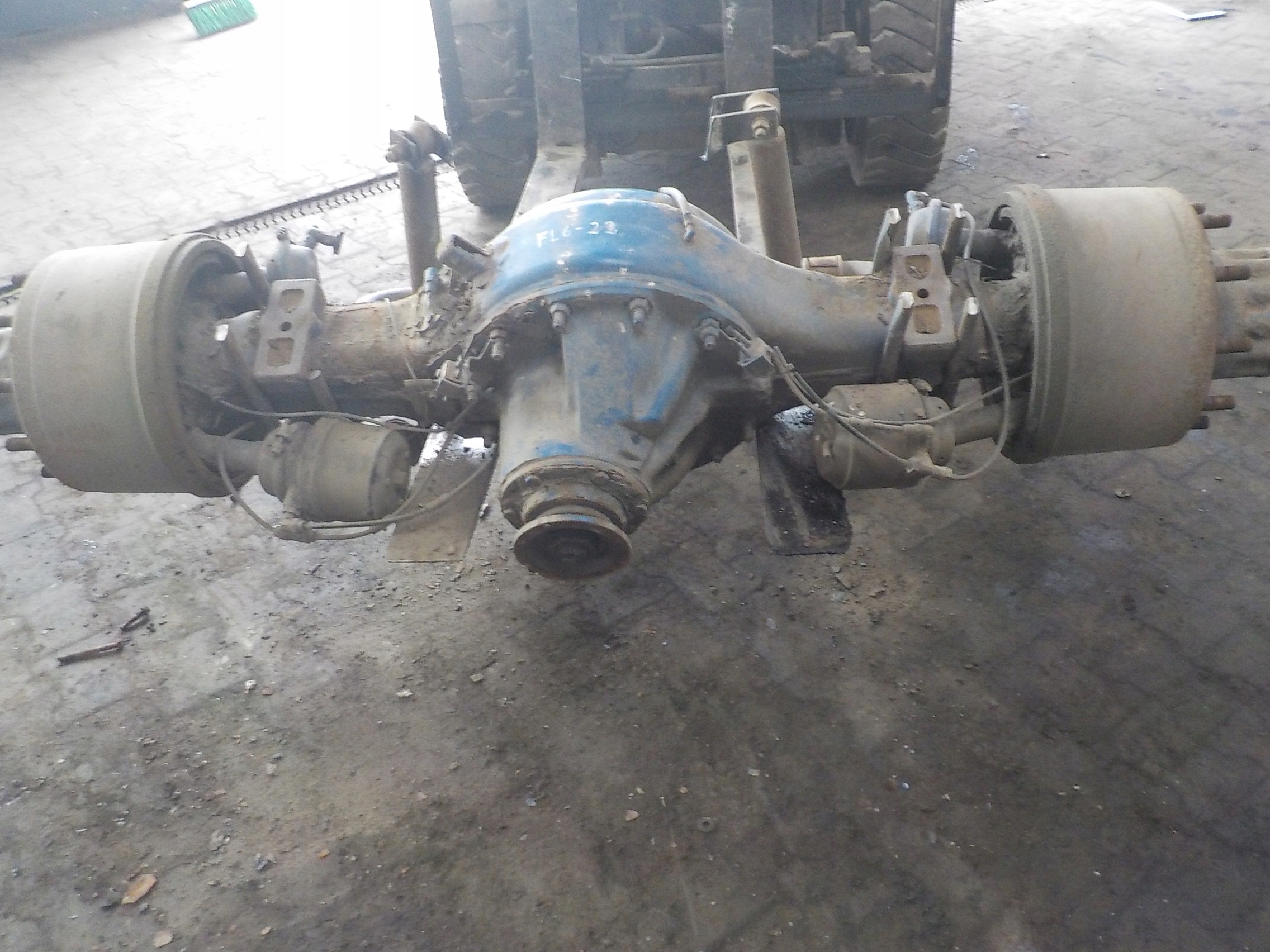 VOLVO Fl6 180993r КОРПУС ЗАДНЬОГО MPSTU ВКЛАДЕННЯ