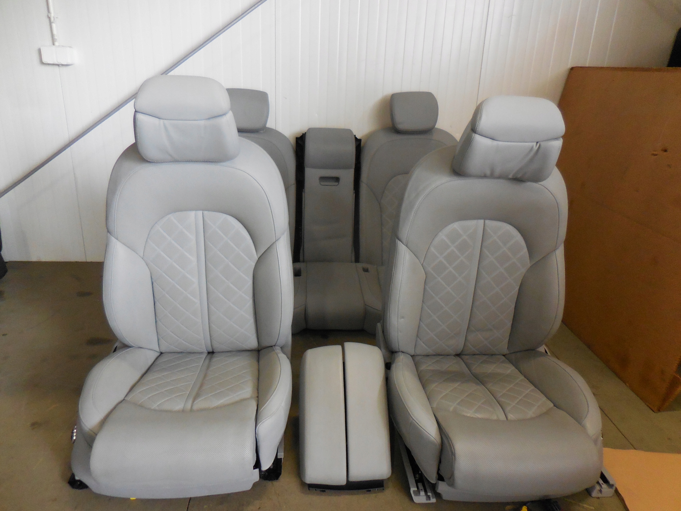 AUDI A8 4H D4 масажні сидіння з підігрівом вентильовані