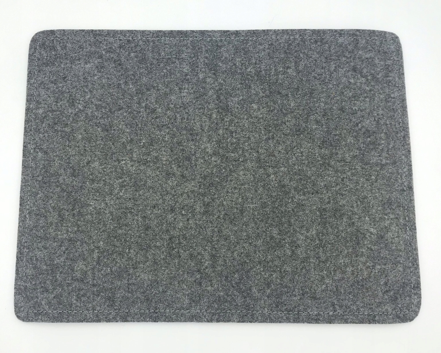 PODKŁADKI FILCOWE NA STÓŁ ZESTAW x4 KOLORY Marka bez marki