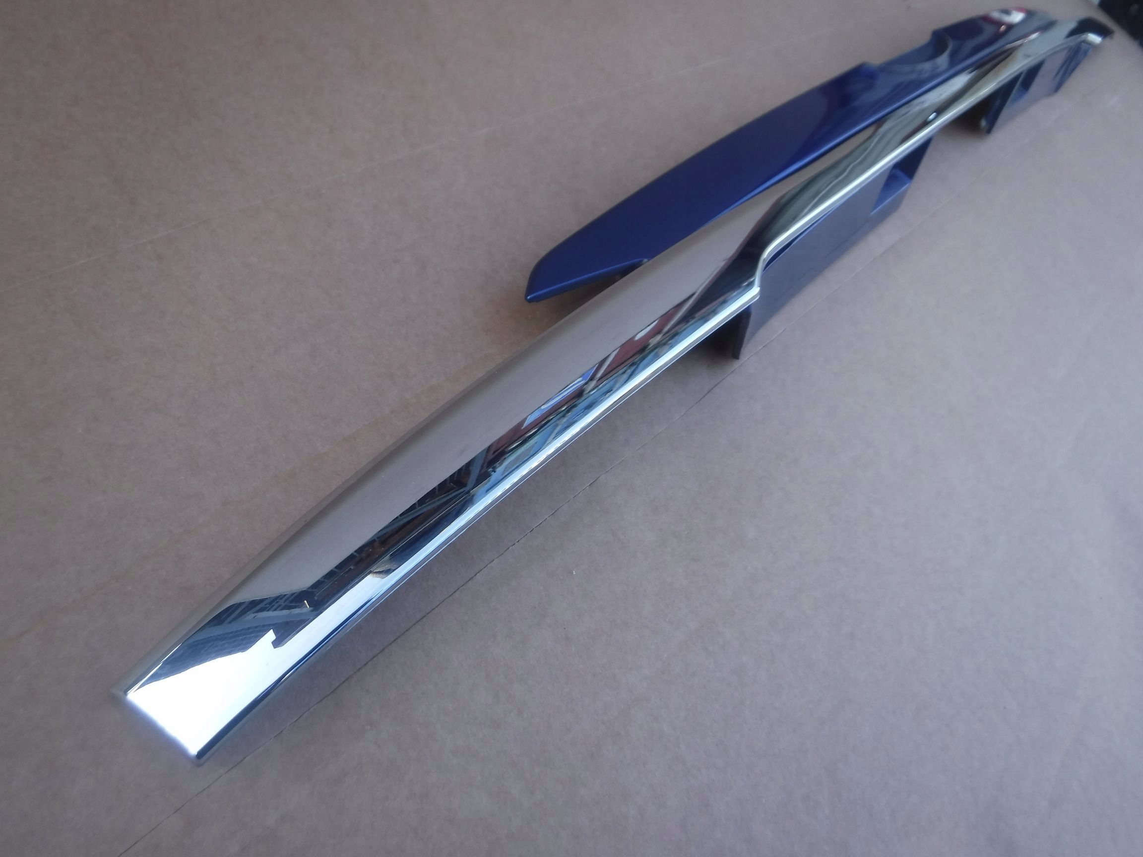 BLENDA KLAPY BAGAŻNIKA FORD FUSION USA Numer katalogowy oryginału HS73-F43400-BAW