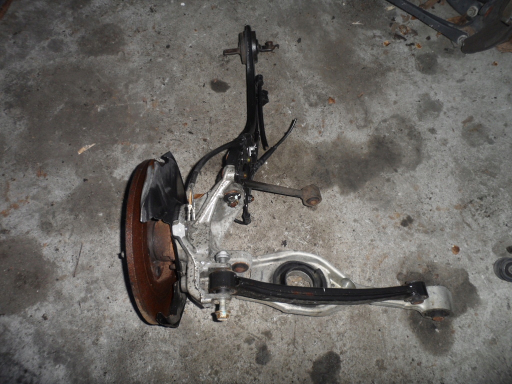 ZAWIESZENIE TYL KPL ZWROTNICA WAHACZ I40 11 18