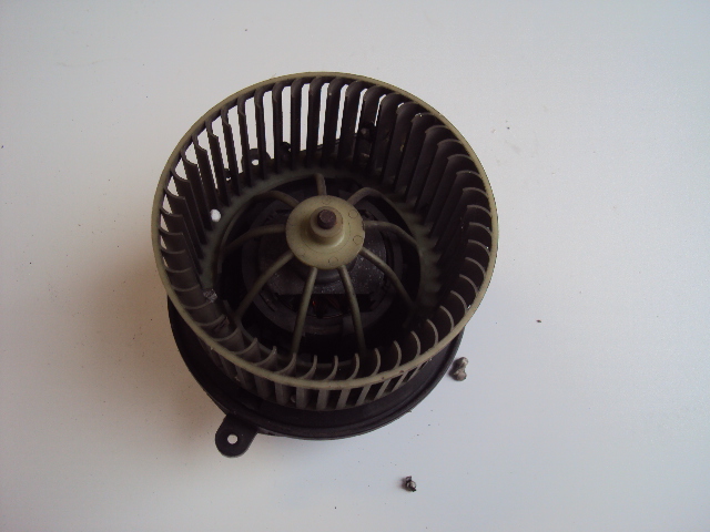 DMUCHAWA RENAULT MEGANE I Producent części Renault OE