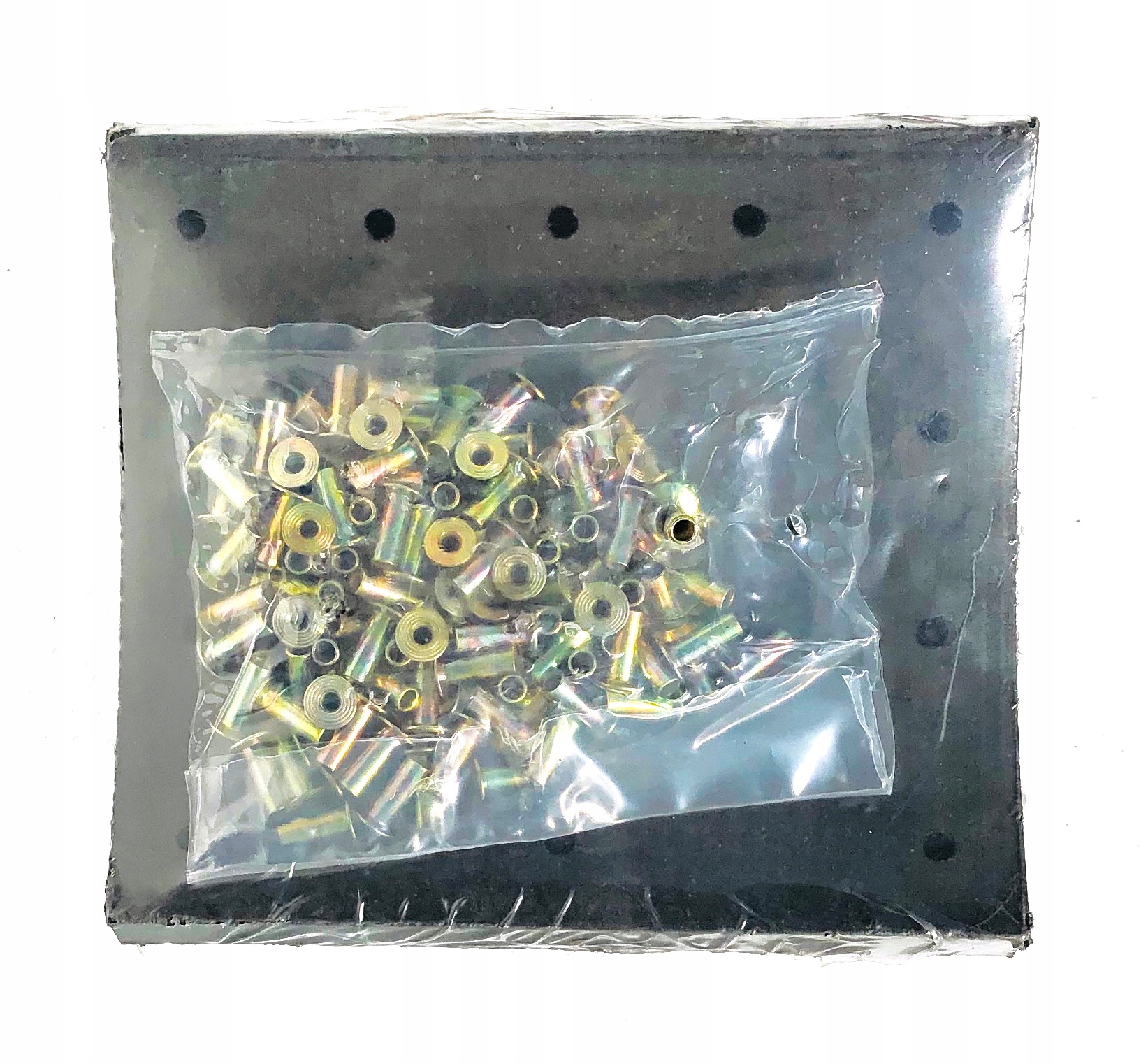 Okladzina hamulcowa VOLVO 19071 FI 412 kpl Part number 04 090