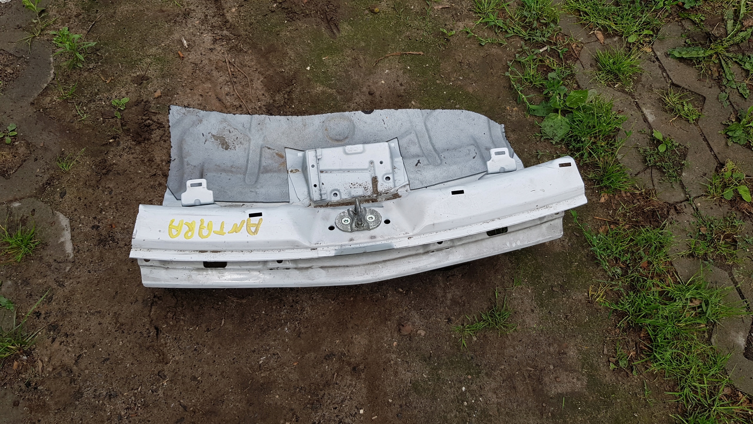 Задній ремінь Opel Antara