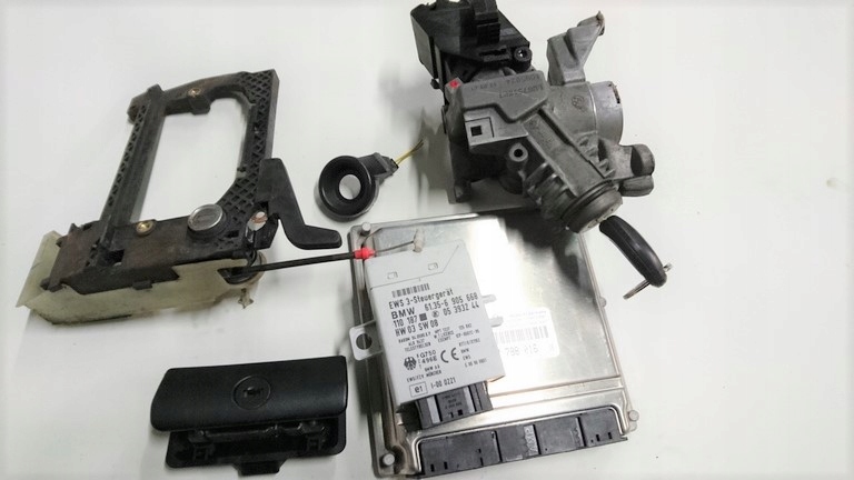 BMW E39 2 5d 525d KOMPUTER EWS IMMO STACYJKA KLUCZ