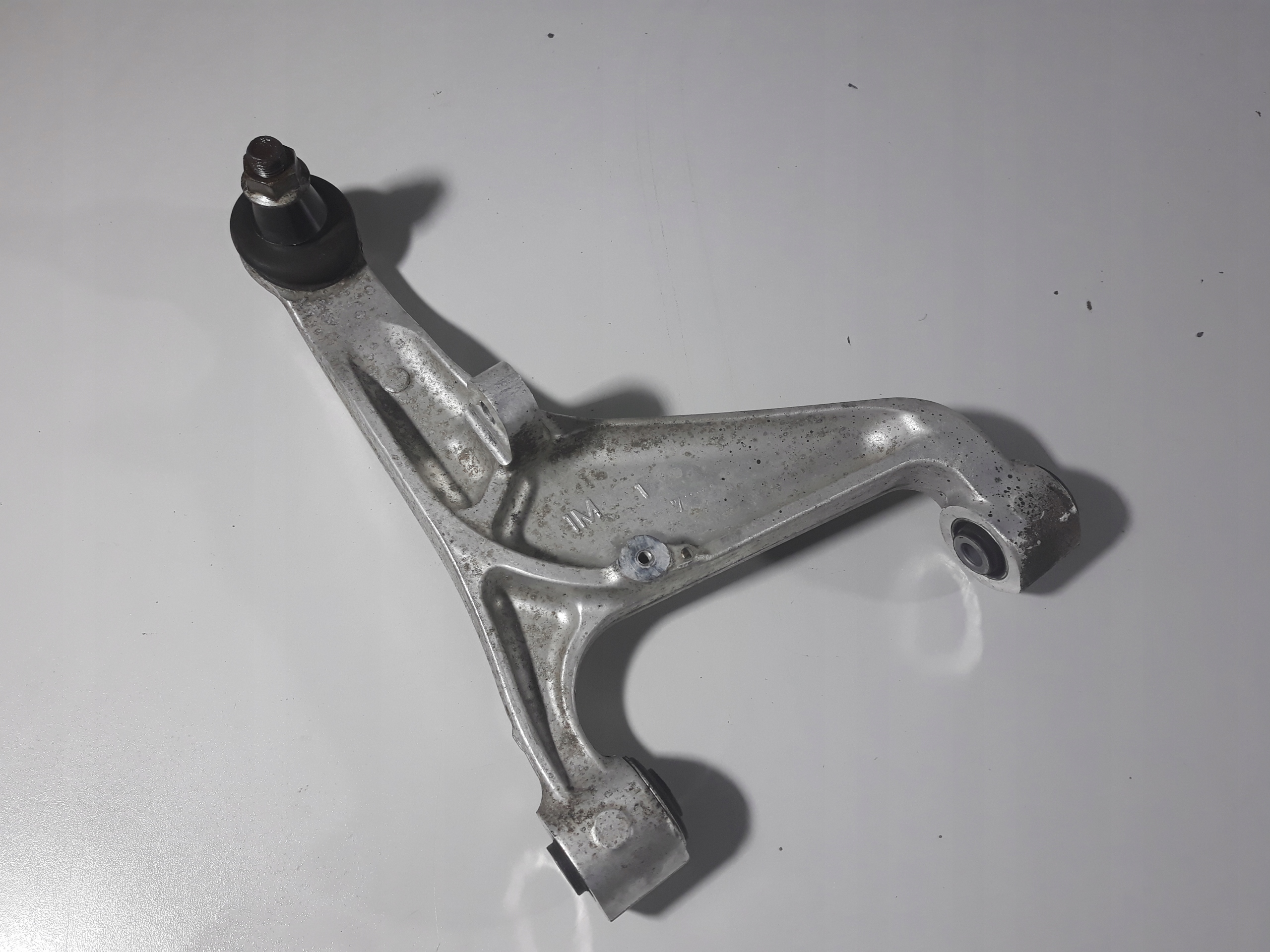 ИНФИНИТИ Q50 16r РИЧАГ ЛЕВЫЙ ЗАД.