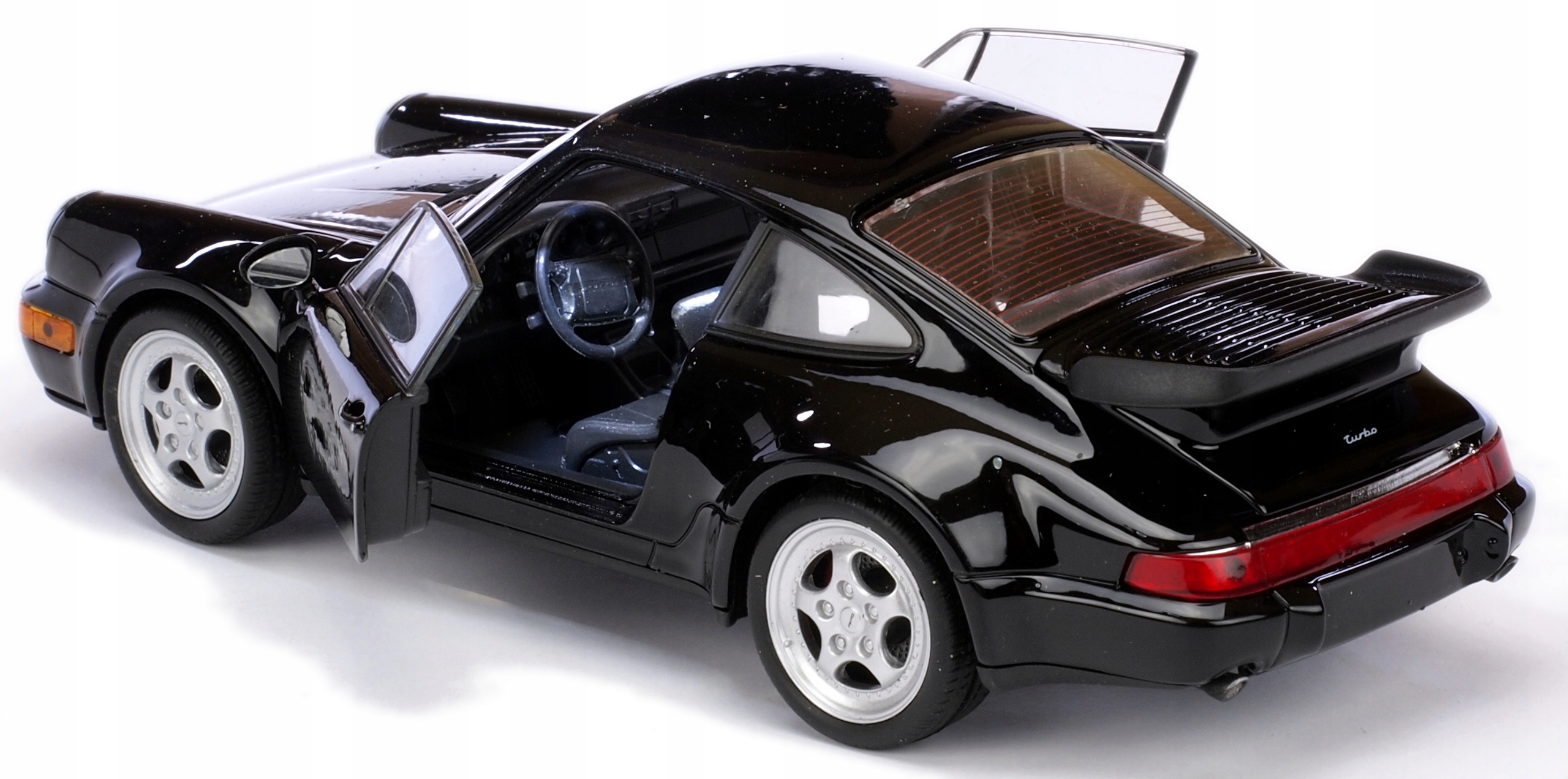 

Metalowe Auto Otwierane Drzwi Porsche 911 Turbo