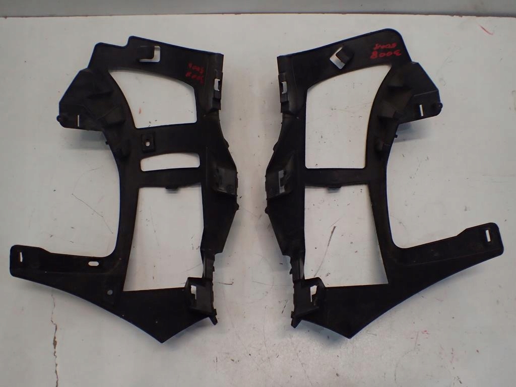 bumper bracket right left front PEUGEOT 3008 II 16