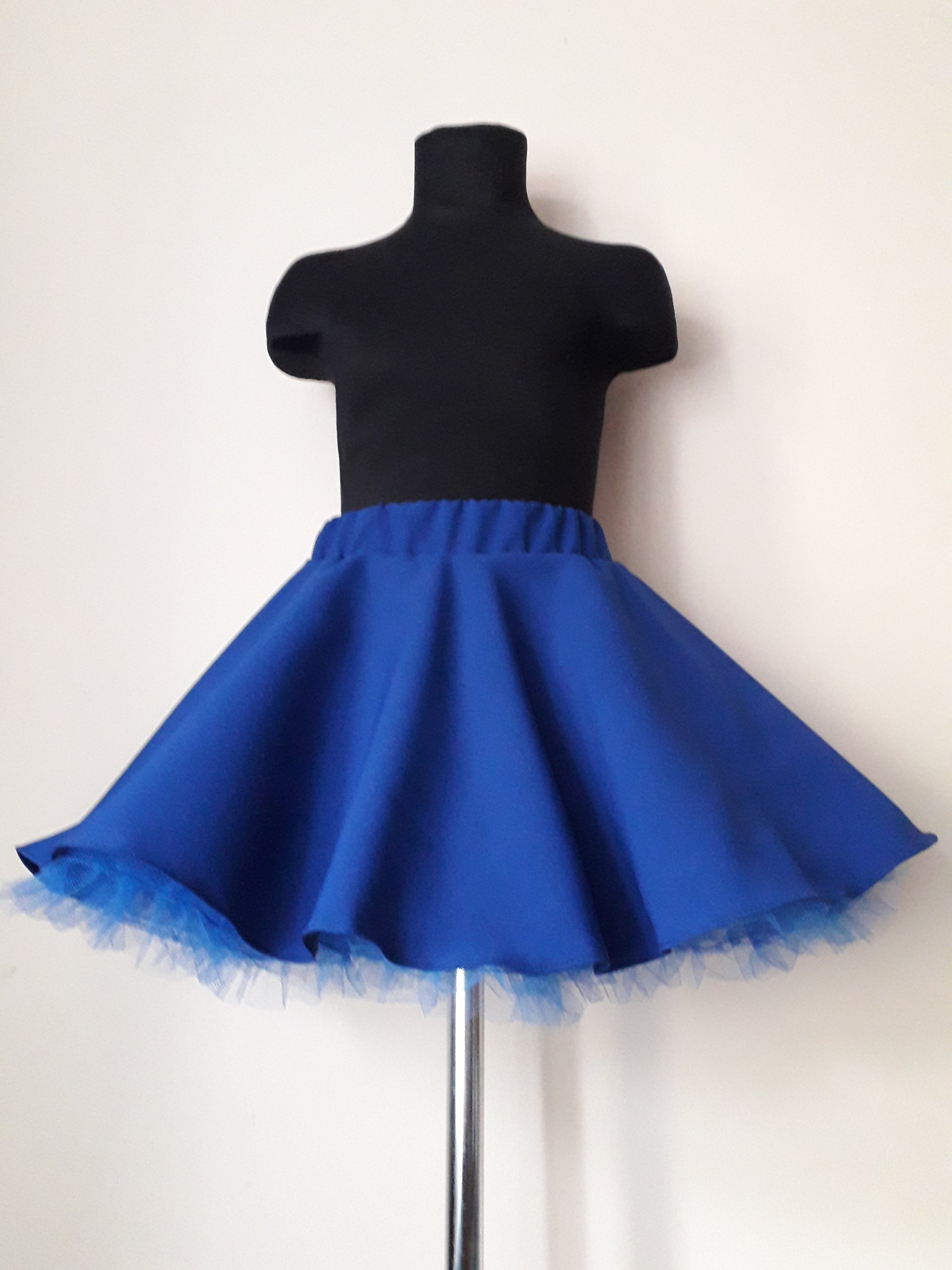 SPÓDNICZKI Z KOŁA PIN-UP 122