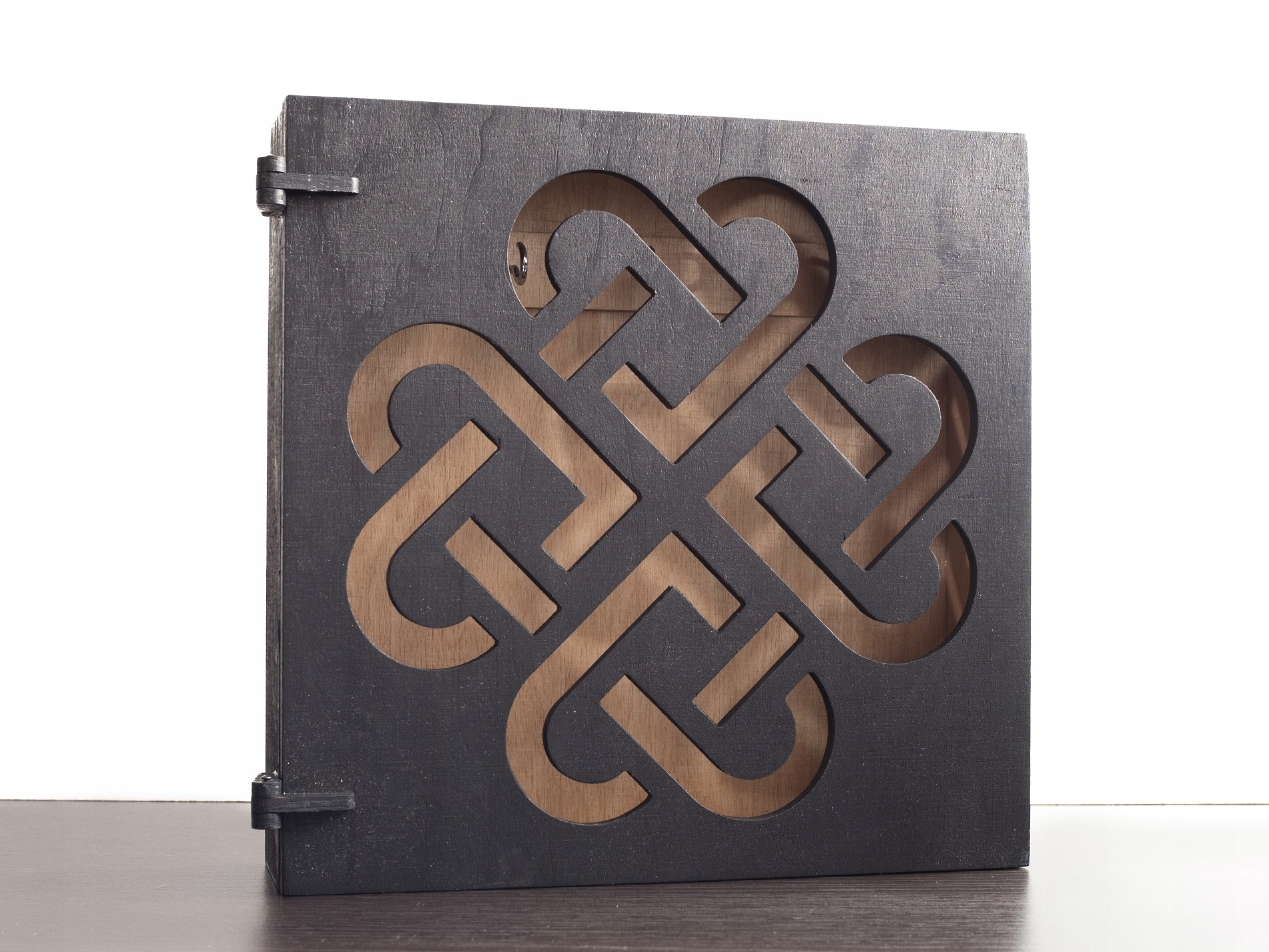 SZAFKA NA KLUCZE WZÓR CELTYCKI SERCA LAKIEROWANA Marka Dwa-Tak