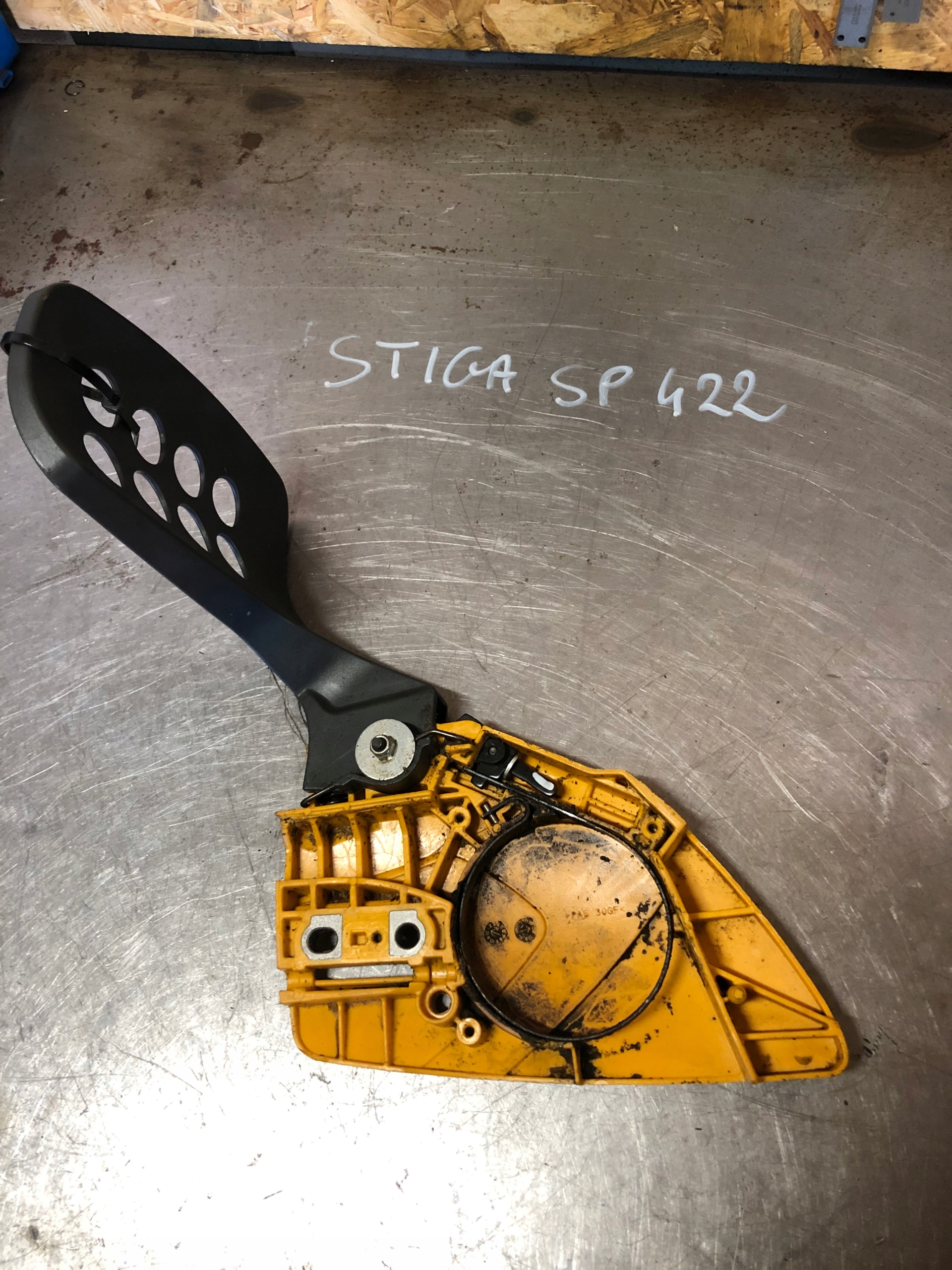 Osłona dźwignia hamulca Stiga SP 422