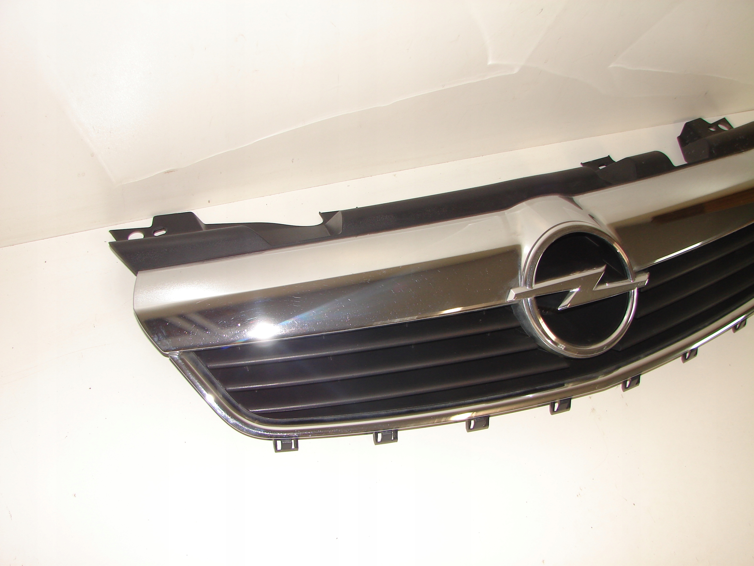 grille grid grill OPEL ZAFIRA B 05-08