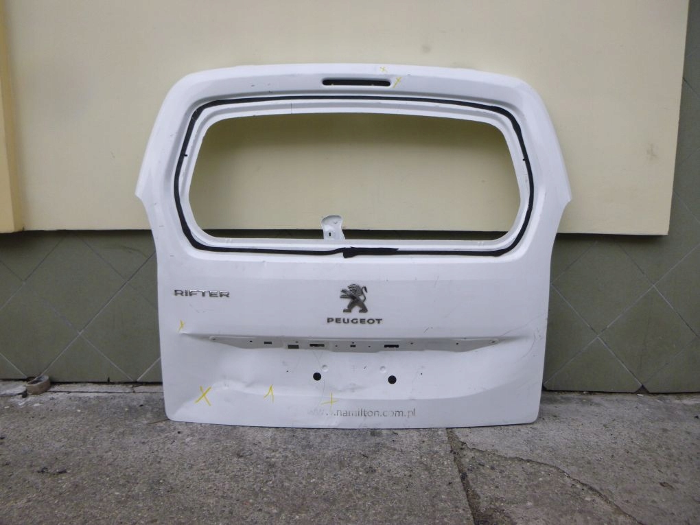 OPEL COMBO E BERLINGO IV RIFTER boot doors