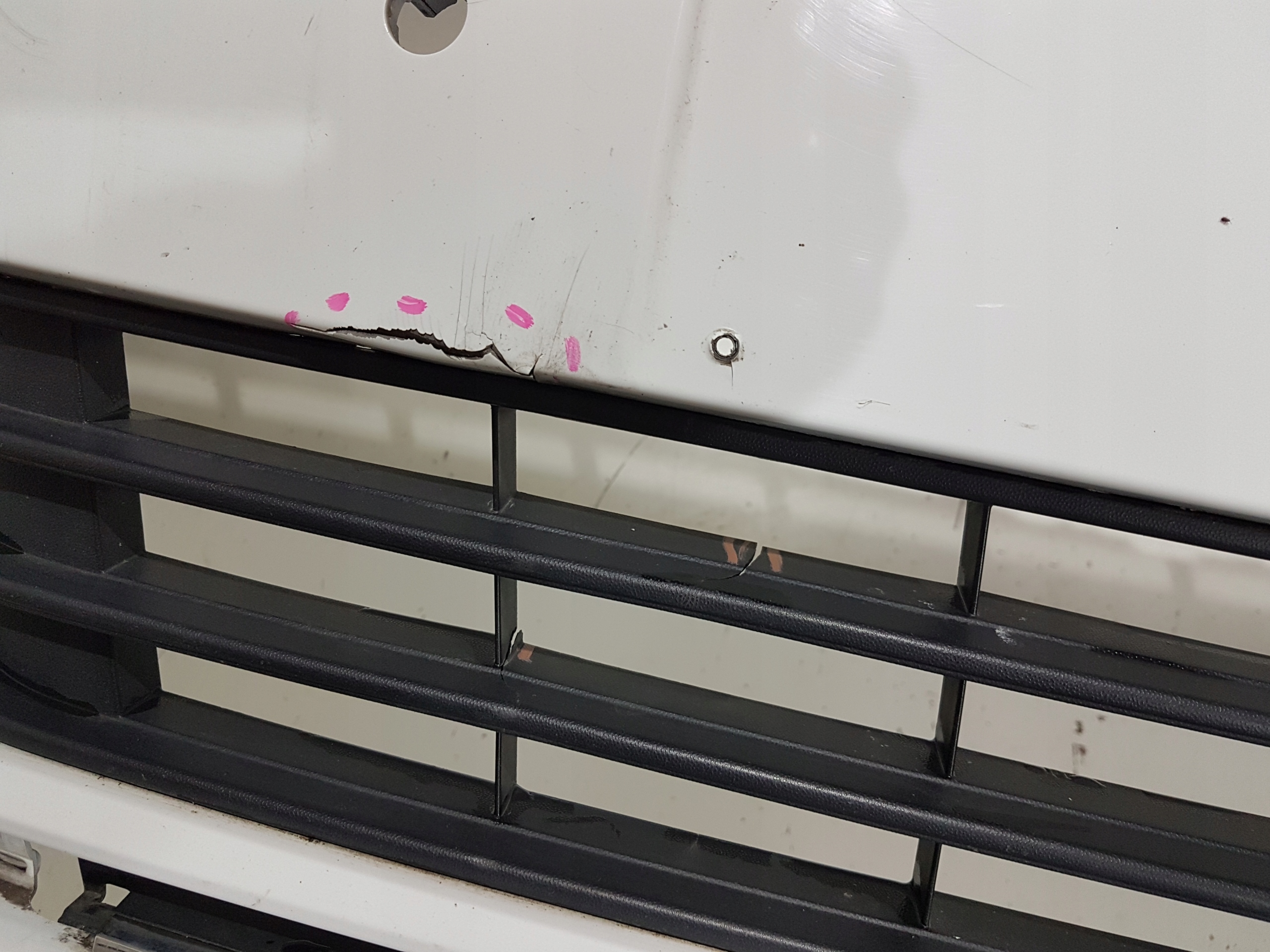 ZDERZAK PRZEDNI PRZÓD VW TOURAN II 15- 5TA807221 Typ samochodu Samochody osobowe