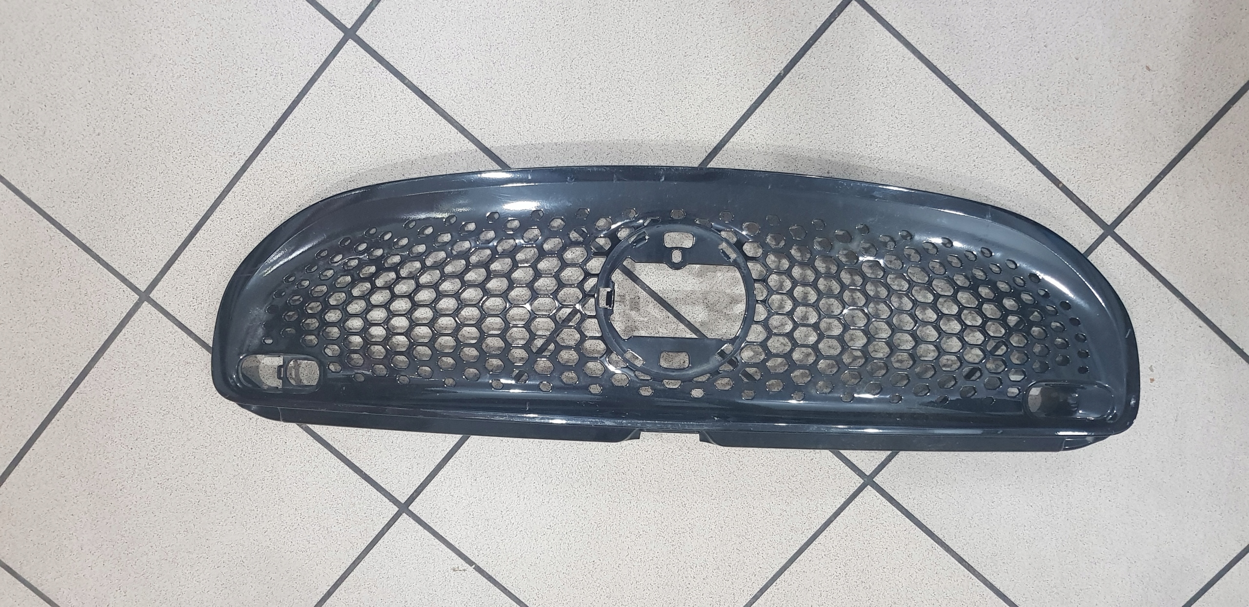 GRILL SMART FORTWO III 14- A4538881223