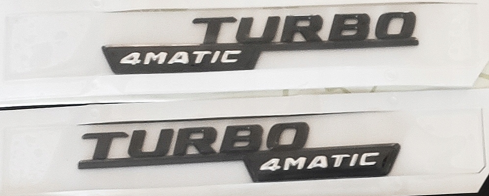 

Mercedes A45 Cla Gla Czarne znaczki Turbo Amg