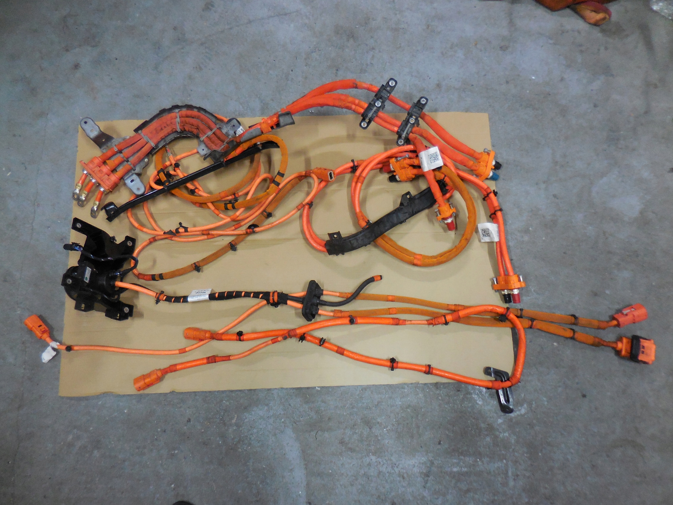 AUDI Q7 4M E-TRON токовый кабель 4M0971093P