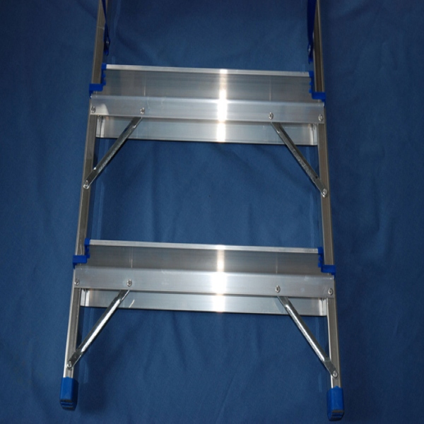 DRABINA ALUMINIOWA WOLNOSTOJĄCA DRABEX TP 1100 1+5 Materiał aluminium