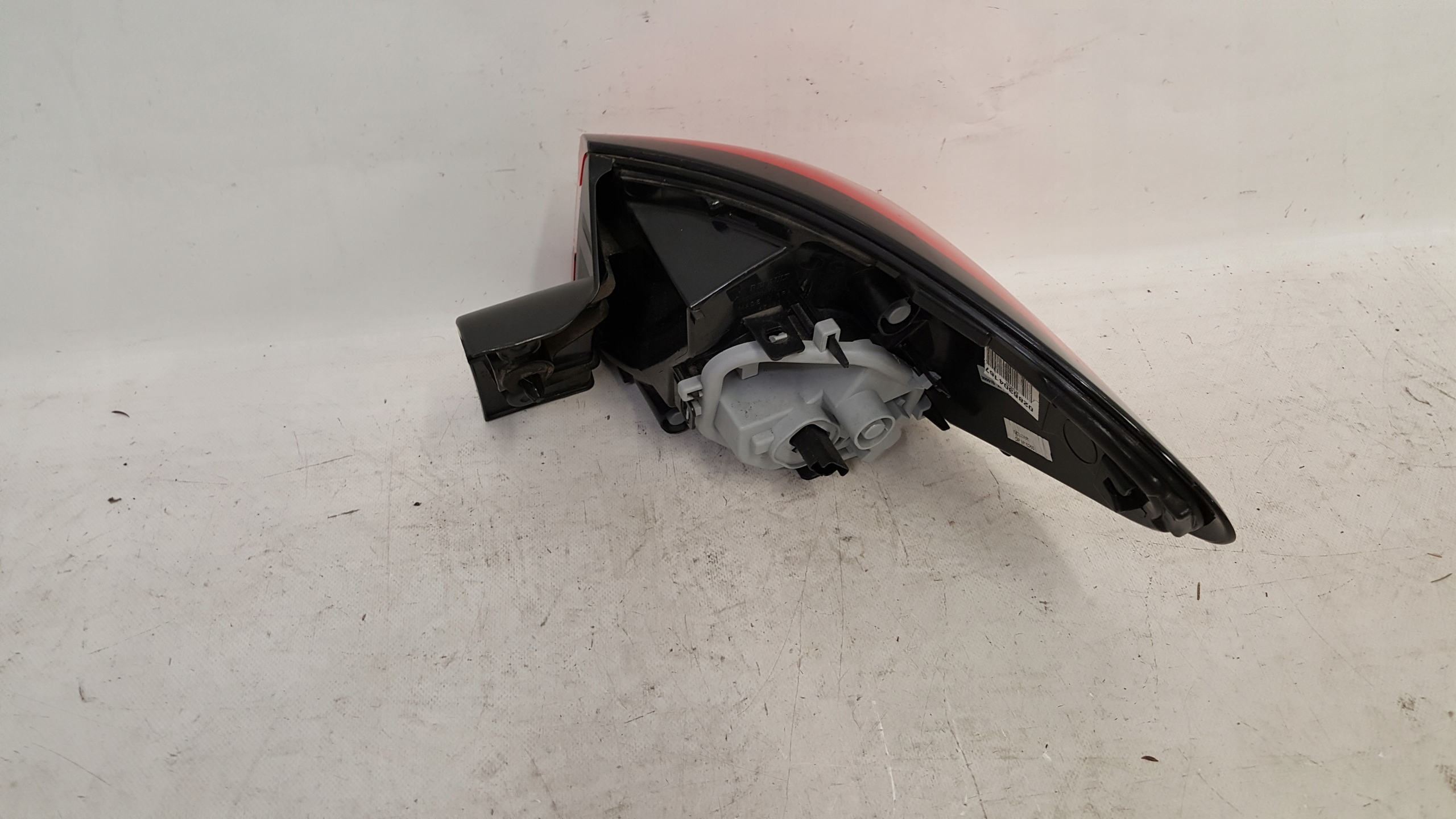 renault CAPTUR фонарь левый 2013-2016r