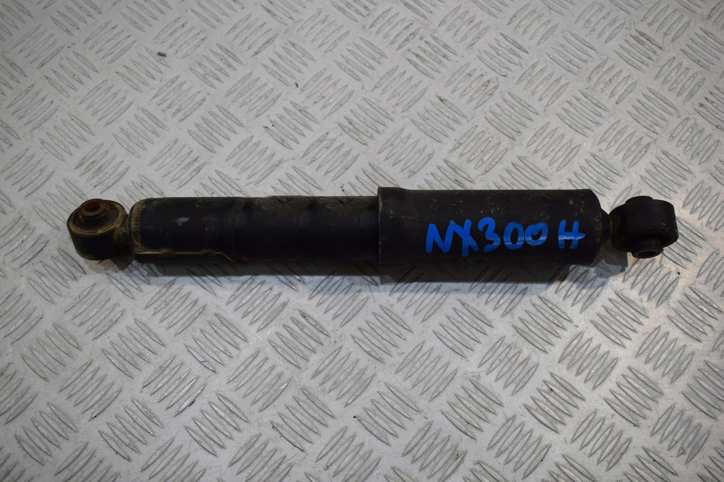 Stoßdämpfer heck LEXUS NX 300 48530-78020