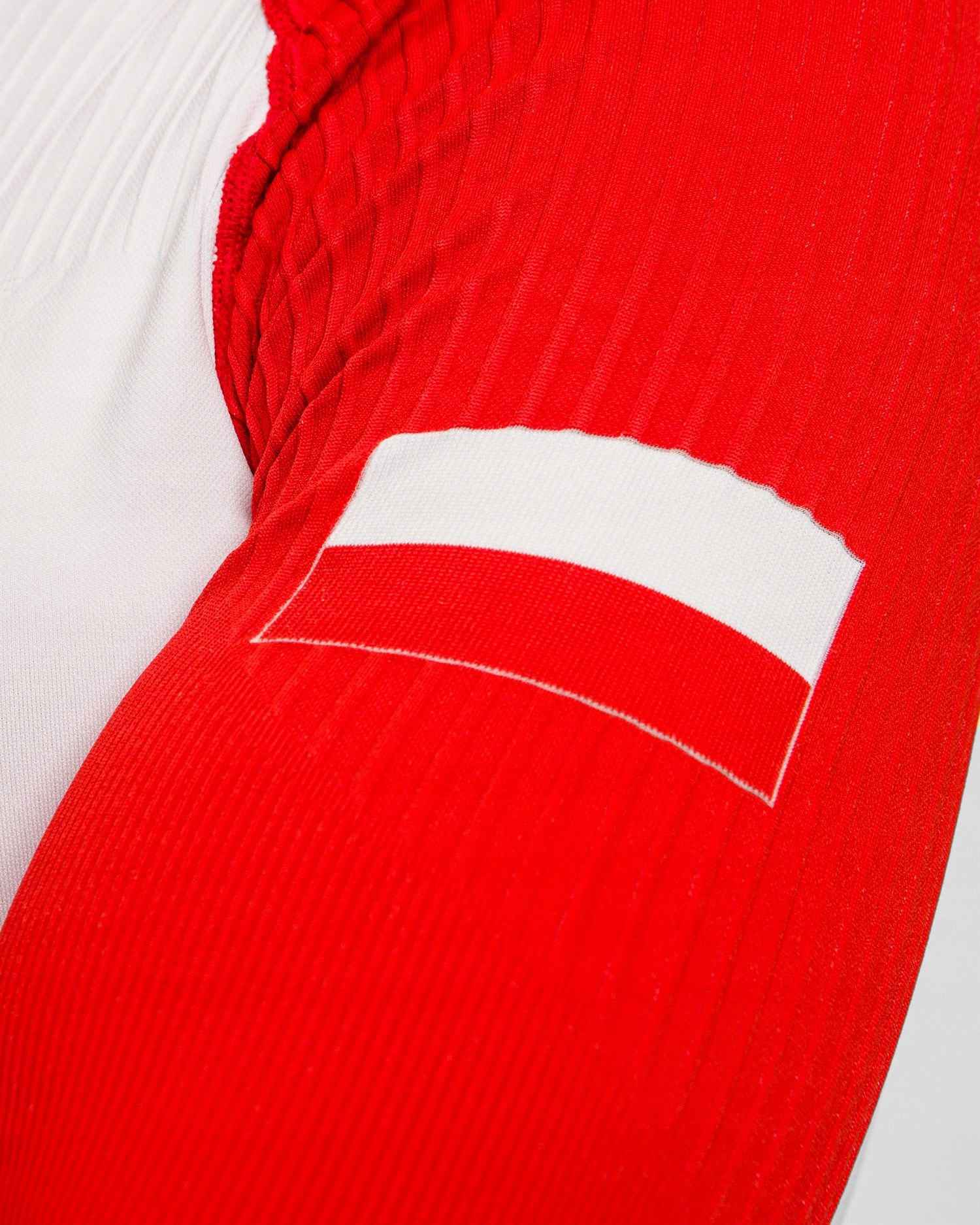 BIELIZNA KOSZULKA MĘSKA X-BIONIC PATRIOT rozm.M Rękaw długi rękaw