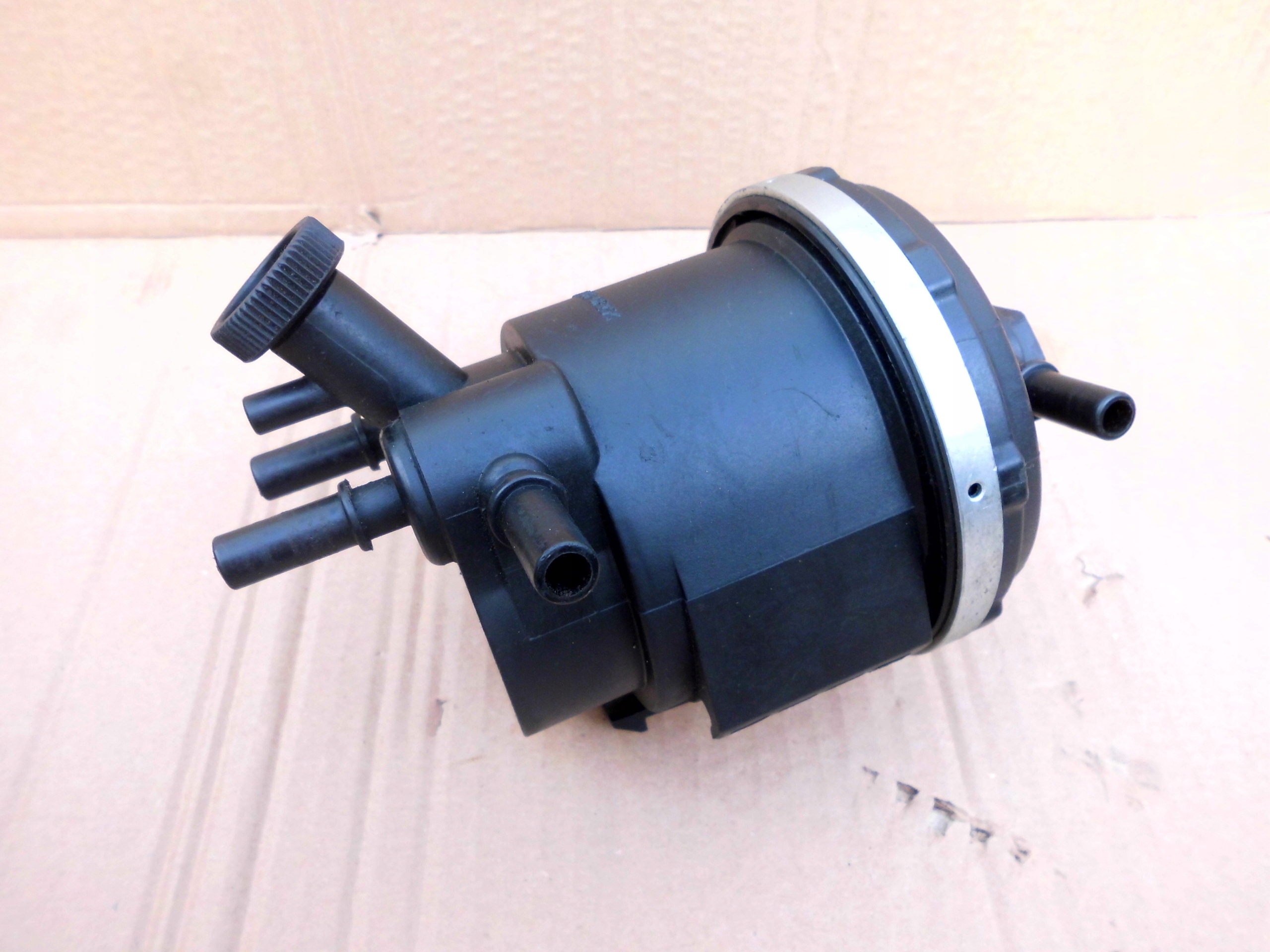 OBUDOWA FILTRA PALIWA 2.0 HDI XANTIA BERLINGO C5