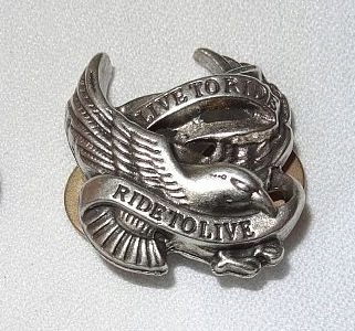 

Live to Ride orzeł odznaka na śrubkę przypinka