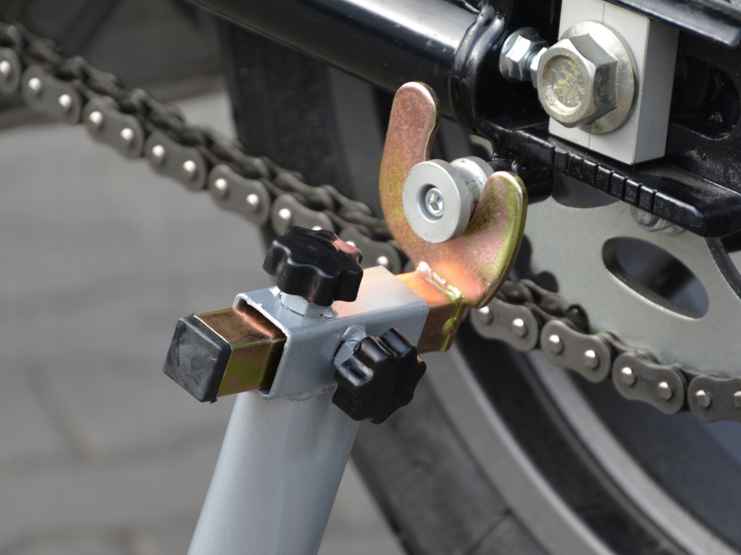 OXFORD PODNOSNIK MOTOCYKLOWY POD TYLNE KOLO KPL Producent code OX281