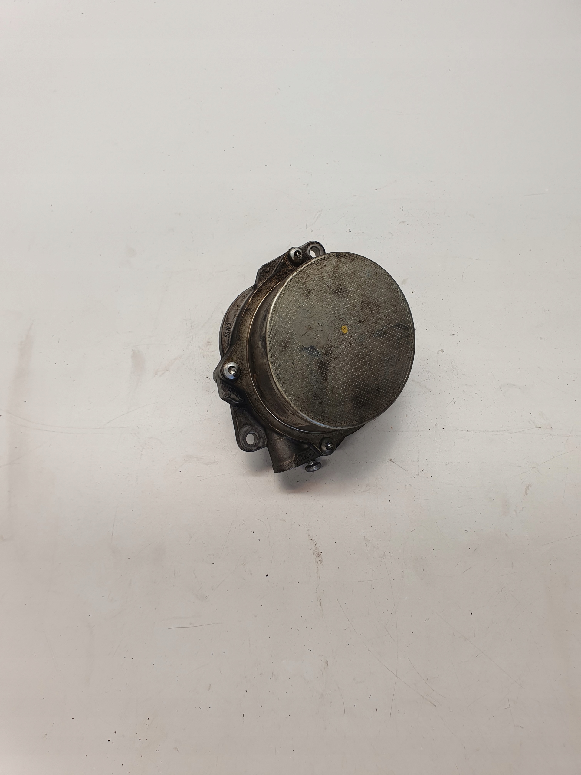 POMPA VACUM AUDI A6 C6 3.0 TDI BMK ASB 057145100T