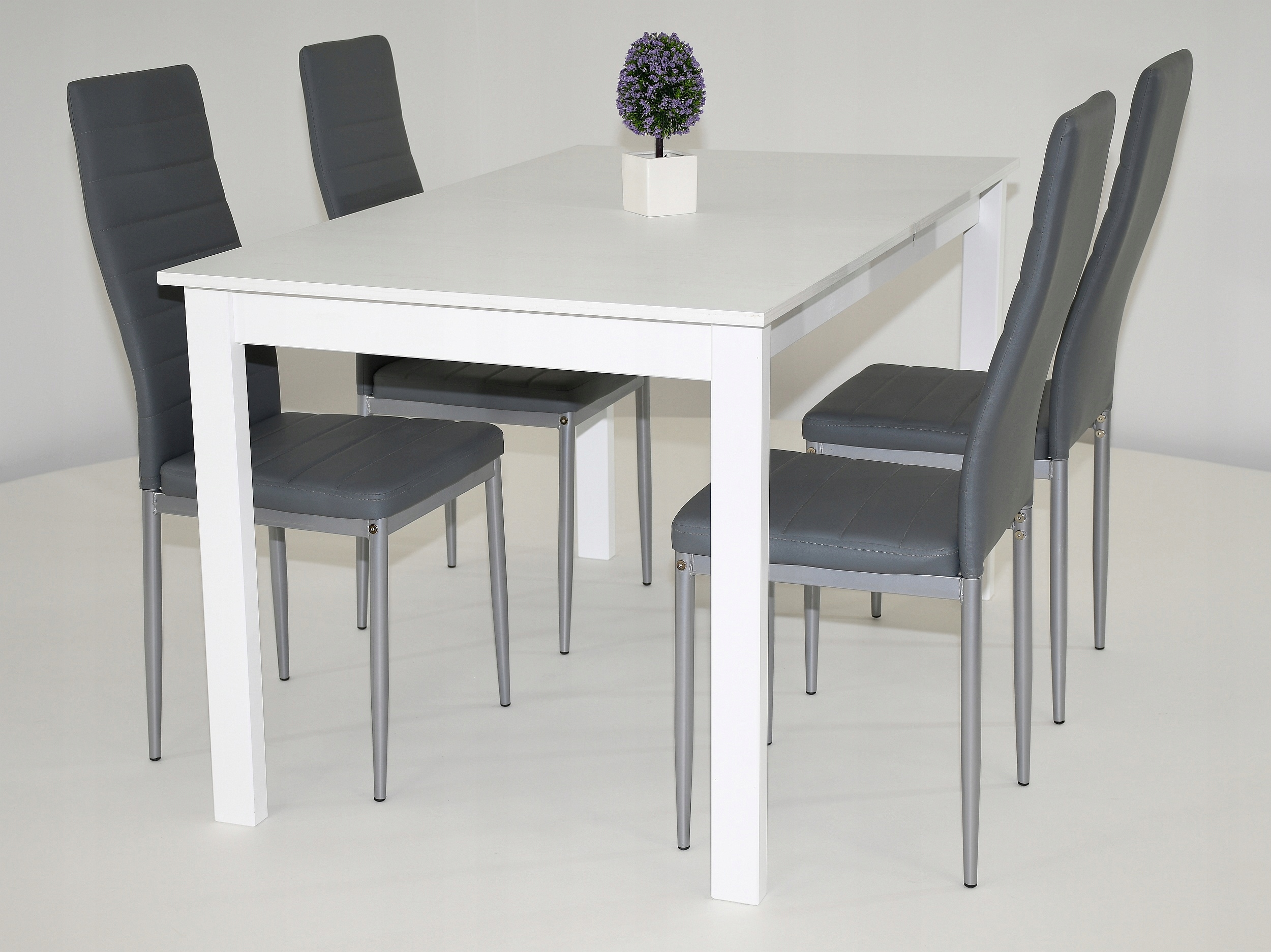 stół do kuchni, 4szt krzeseł, stoły i krzesła Marka Sandow