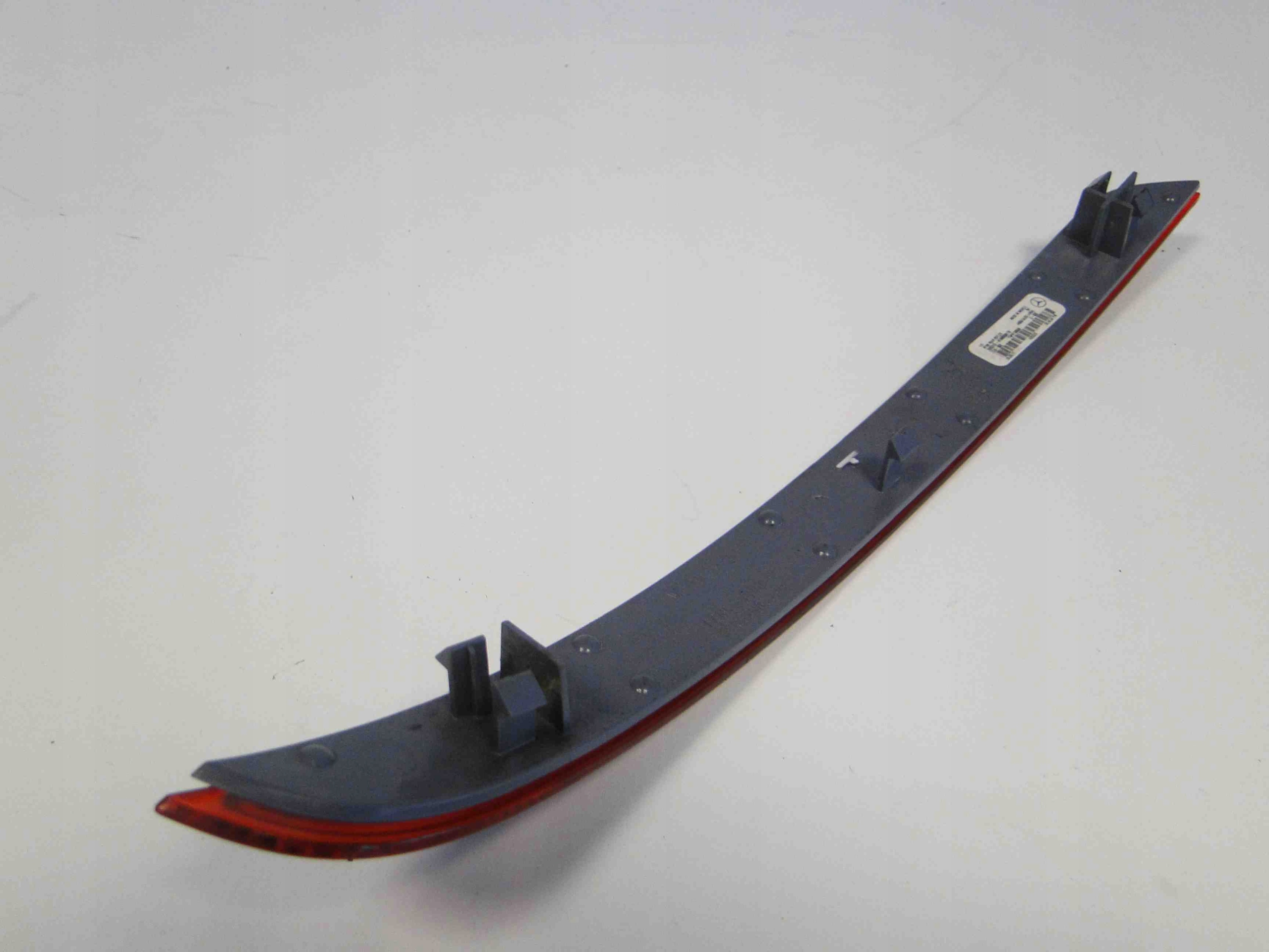 MERCEDES GLE W166 166 ODBLASK LEWY TYLNY Typ samochodu Samochody osobowe