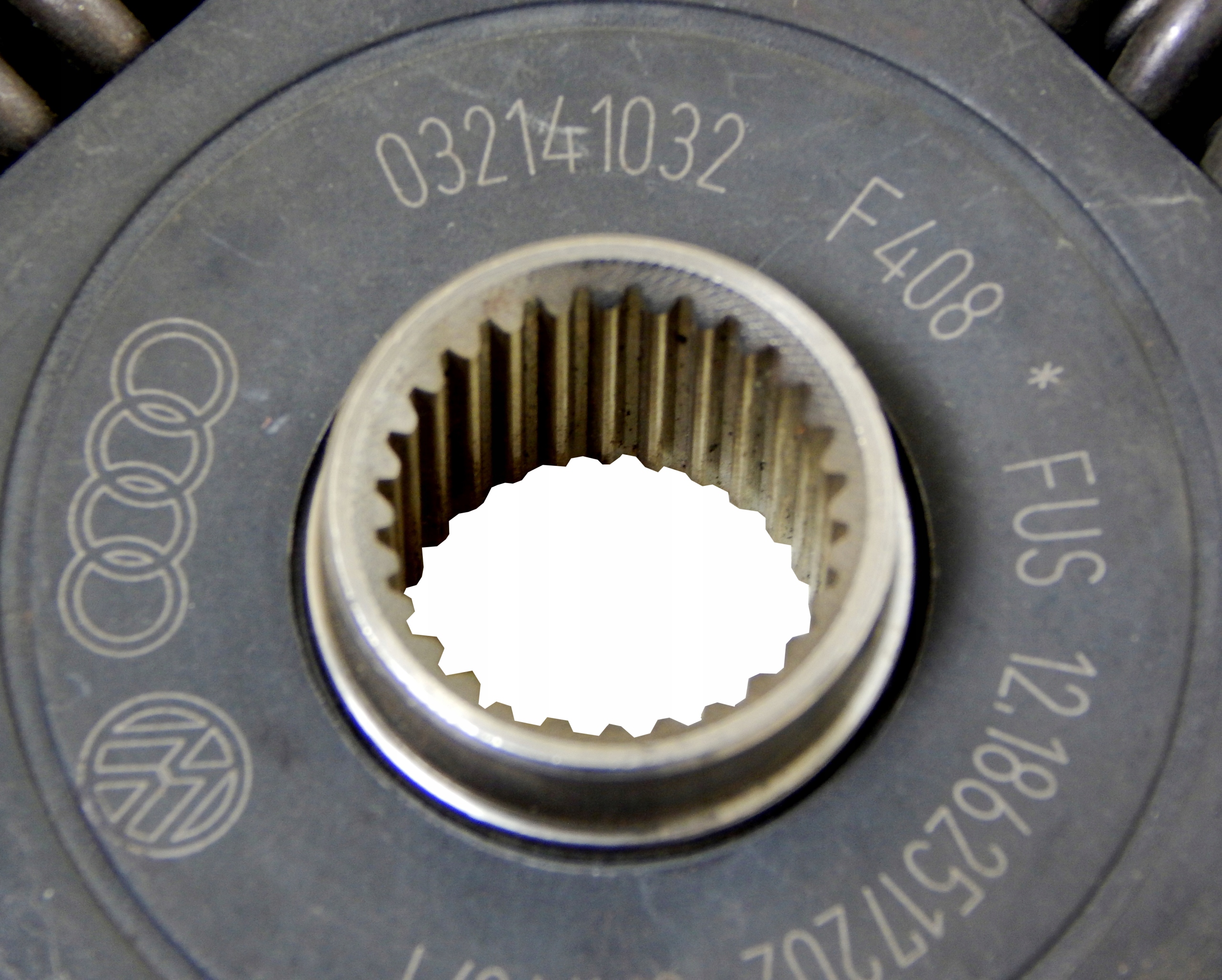 TARCZA SPRZĘGŁA VW GOLF IV 1.4 032141032EX 200mm Numer katalogowy części 032141032EX