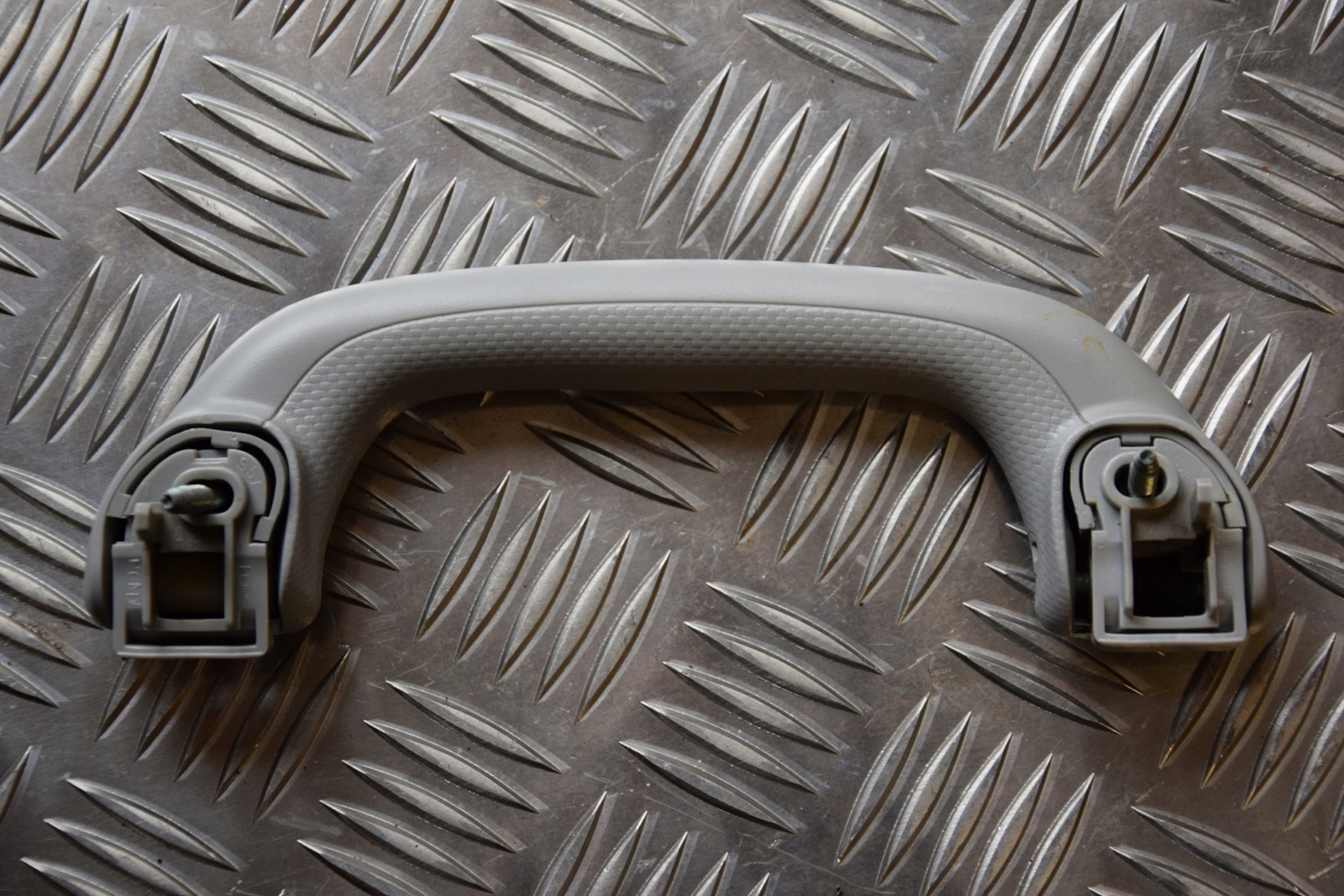 RĄCZKA PODSUFITKI PRZÓD PRAWY HONDA CIVIC VII 5D Producent części Honda OE