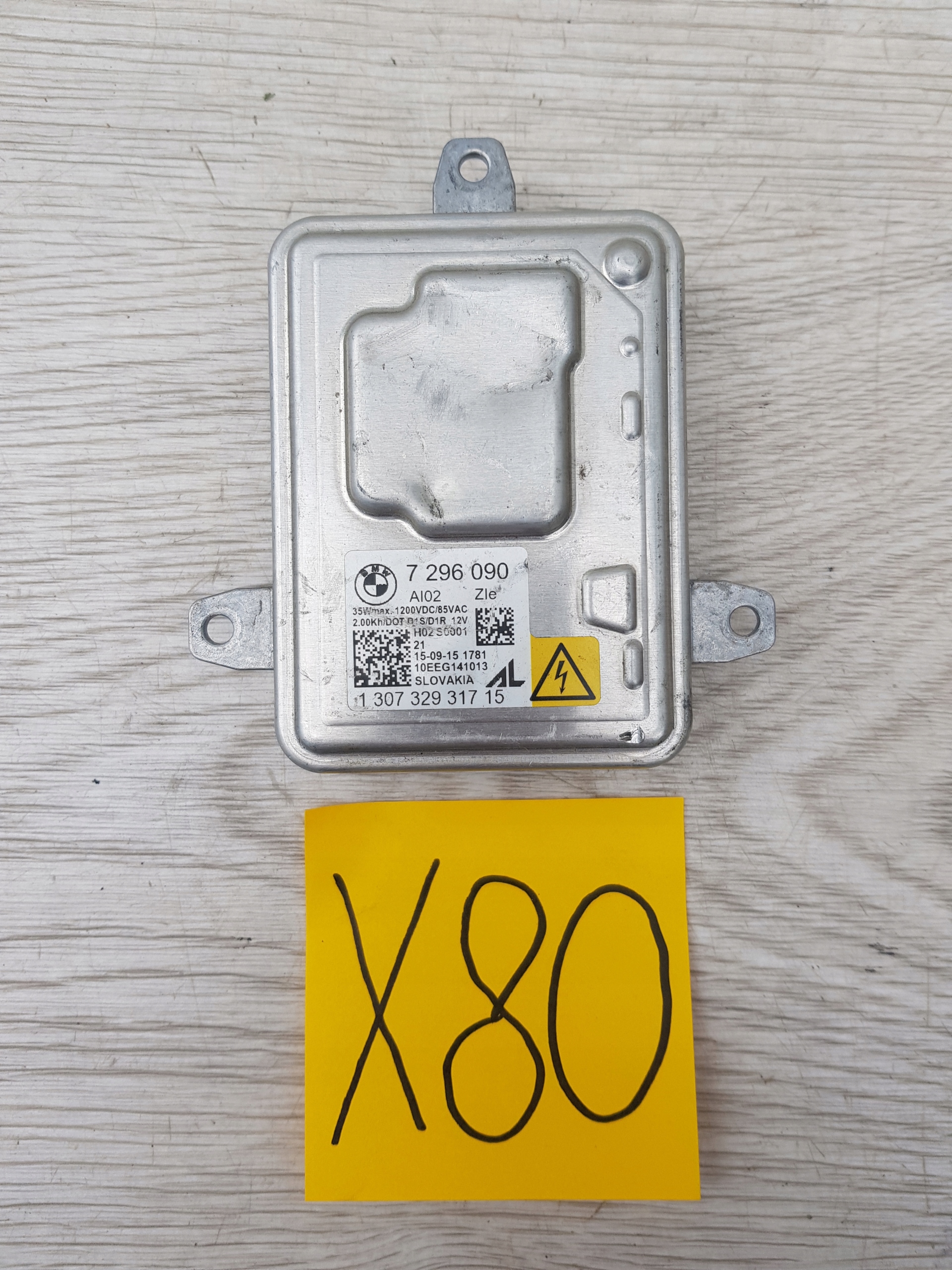 PRZETWORNICA XENON BMW 7296090