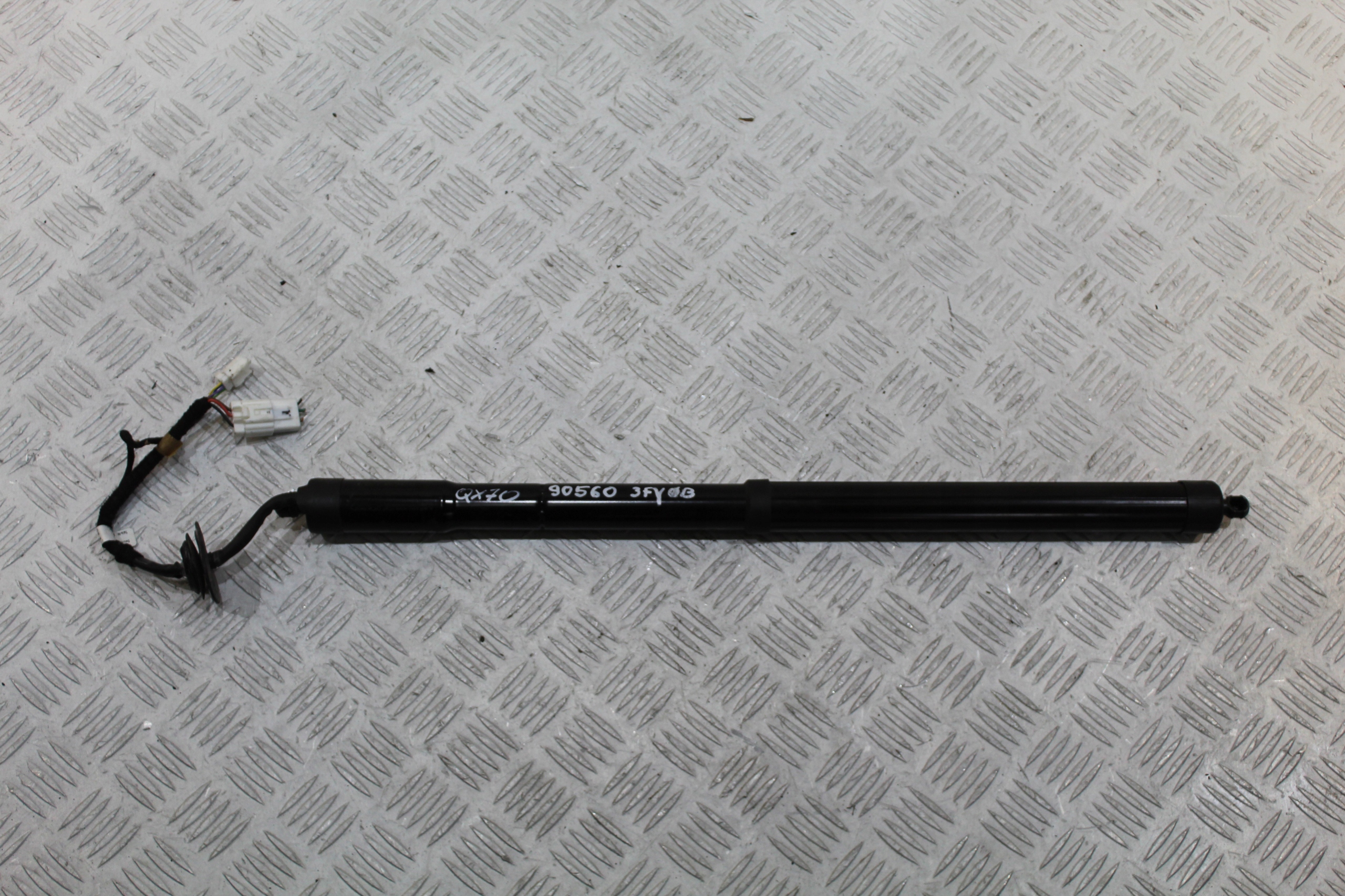 damper bonnet boot INFINITI QX70 QX 70
