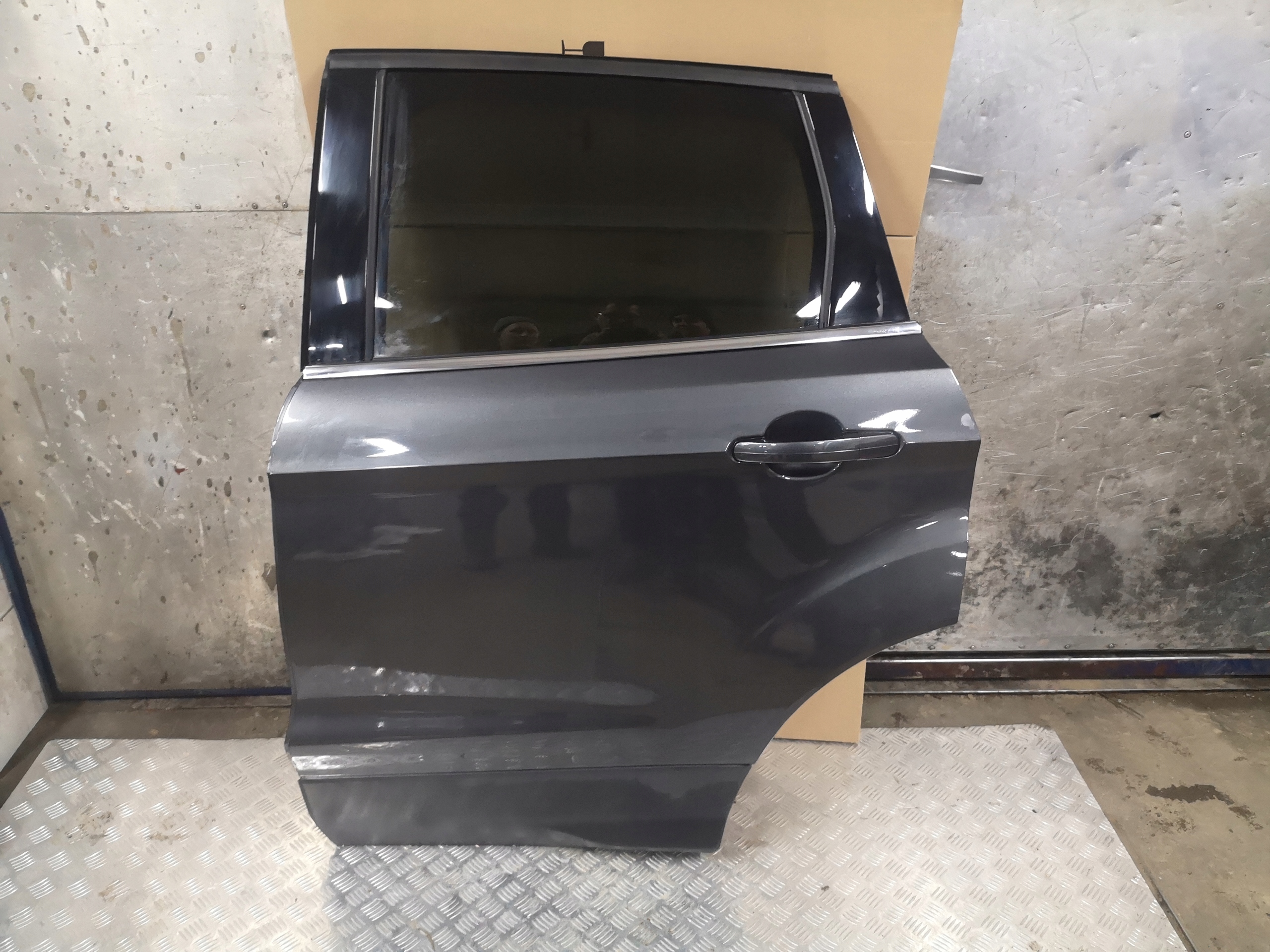 FORD KUGA MK2 LIFT ESCAPE DRZWI LEWE TYŁ Kolor szary