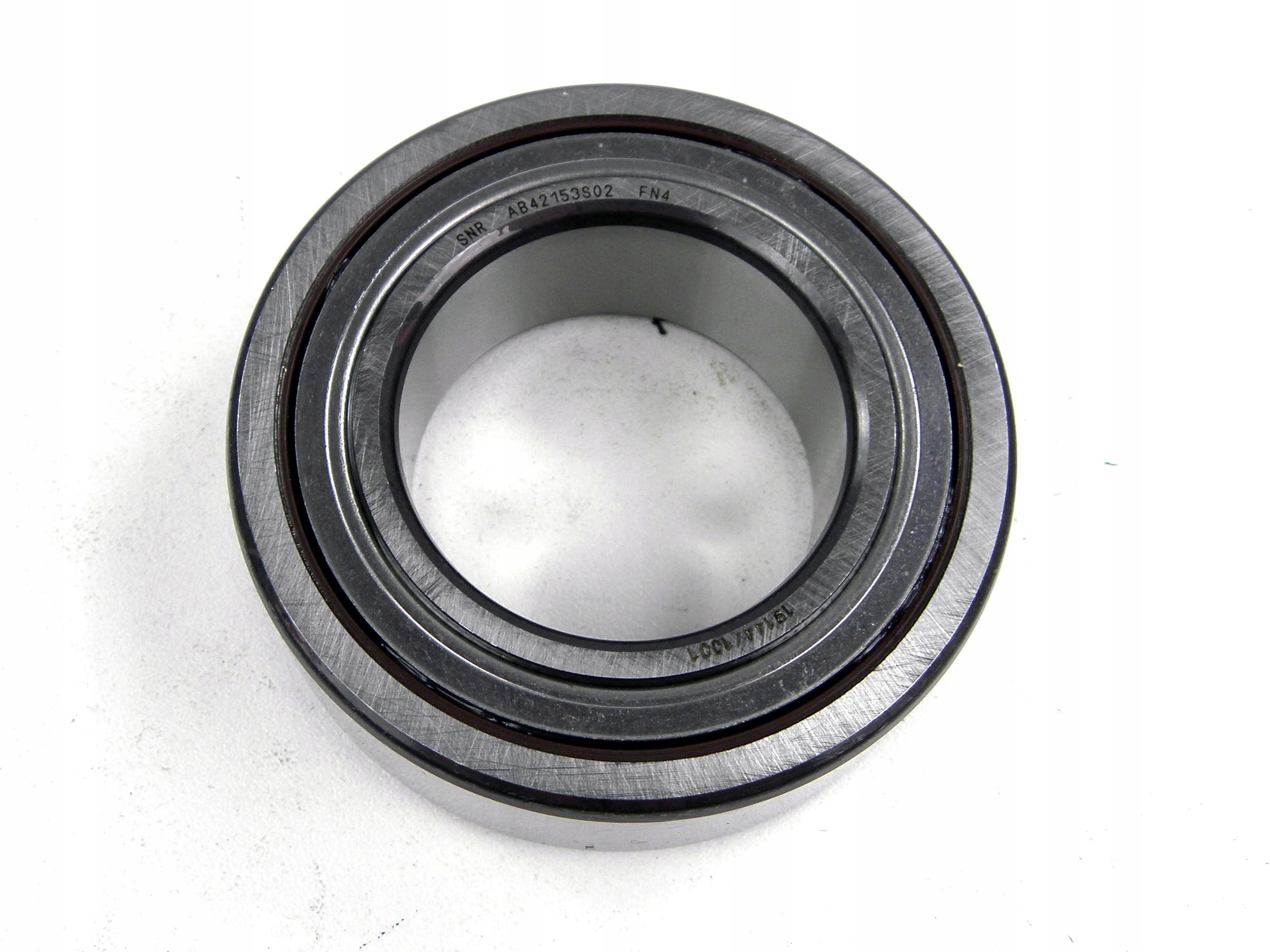 ŁOŻYSKO PÓŁOSI RENAULT MASTER III 10- 2.3 35x62x20 Producent części SNR