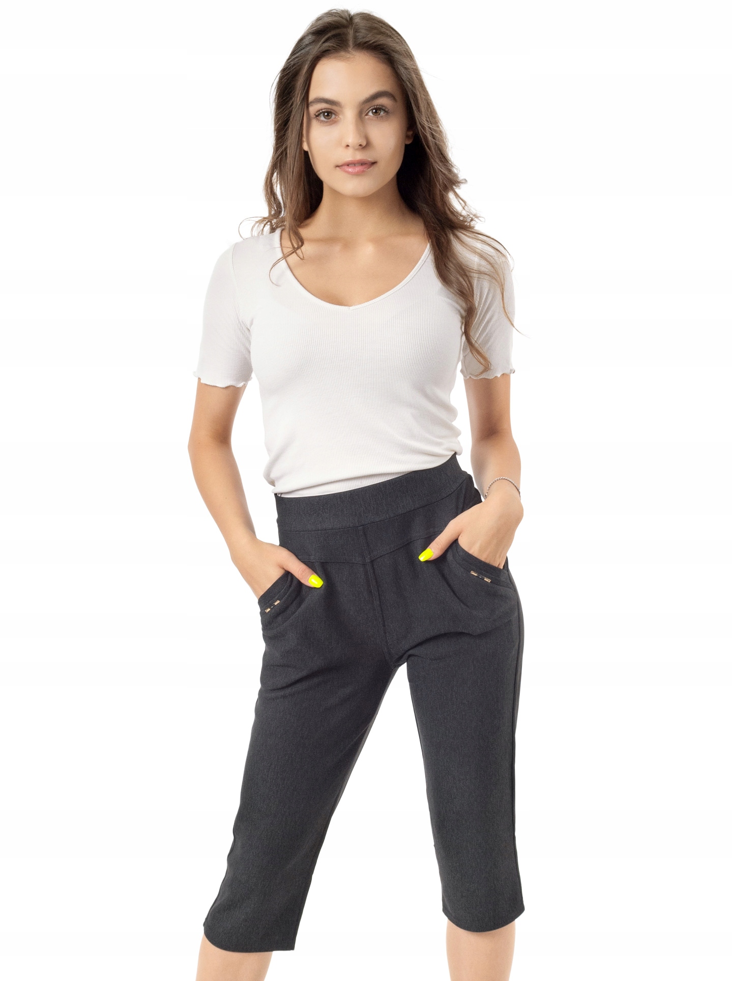 

Eleganckie Spodnie Rybaczki Damskie Capri W707 XXL