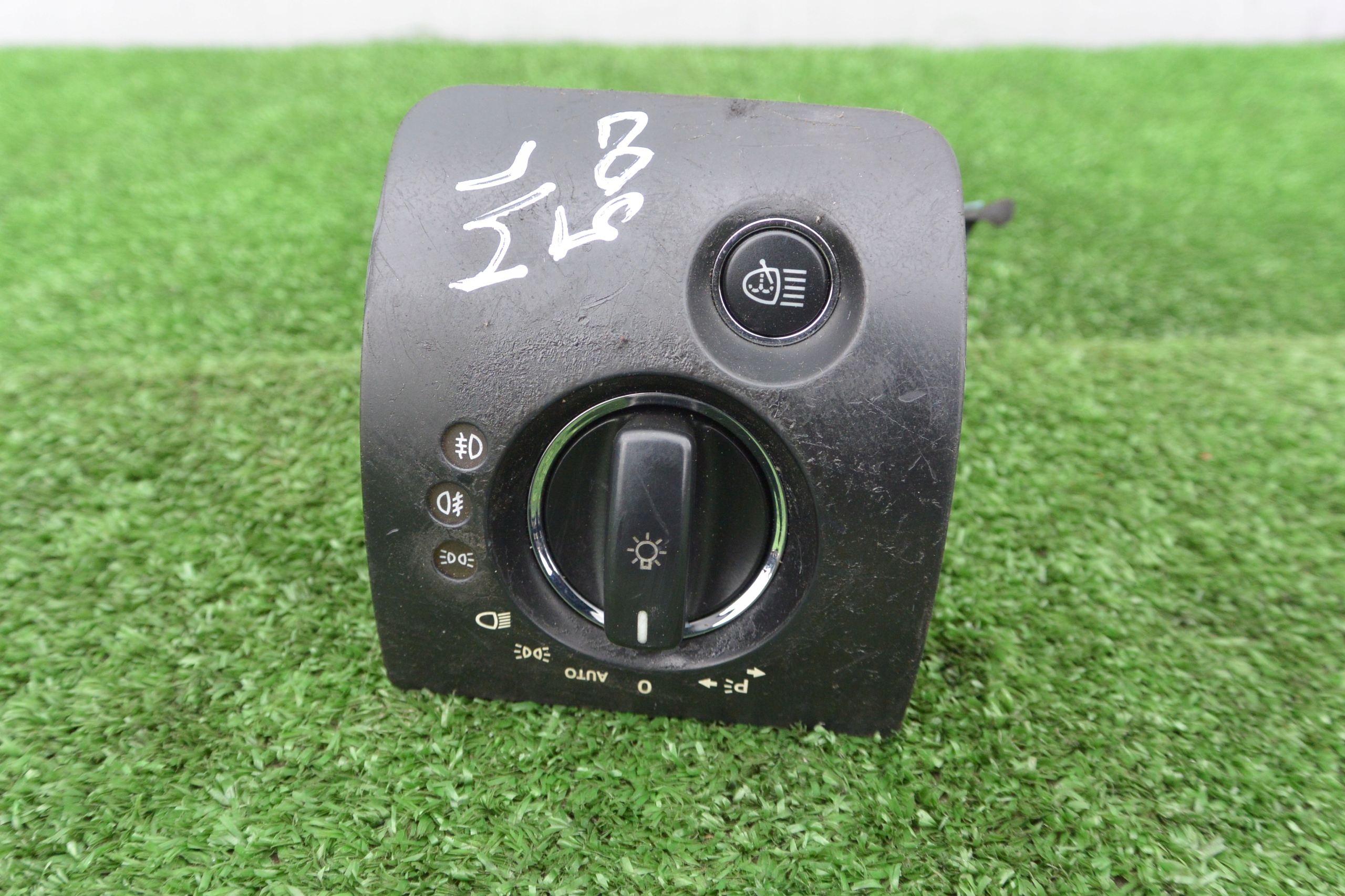 PANEL WŁĄCZNIK ŚWIATEŁ MERCEDES GL X164 ML W164