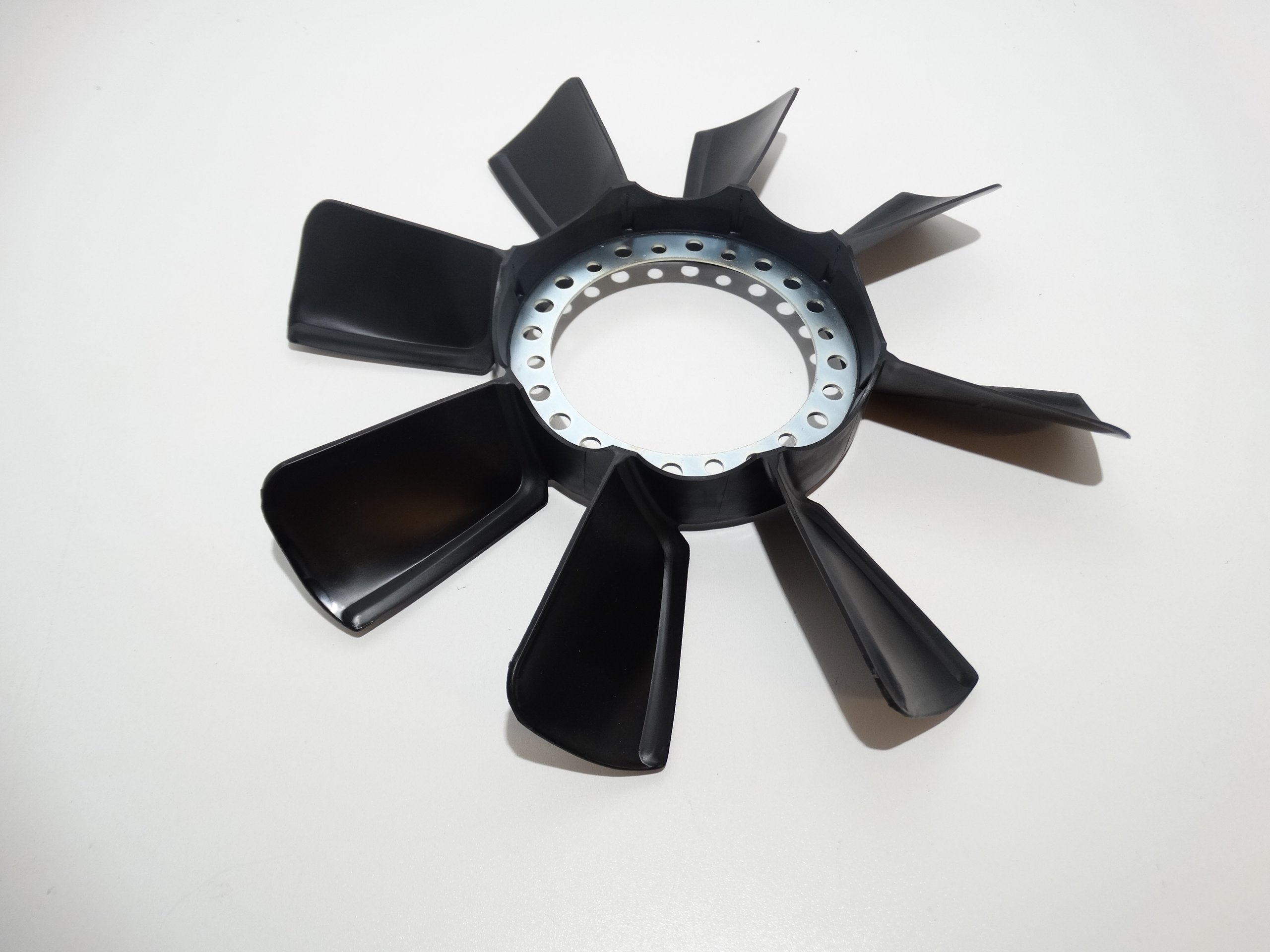 KOŁO WENTYLATORA VW PASSAT B5 1996-2005 2.8