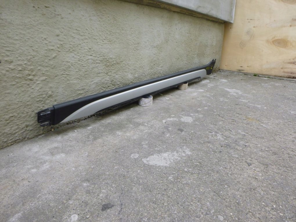 Chevrolet Spark 4 Active 18- moulding threshold left