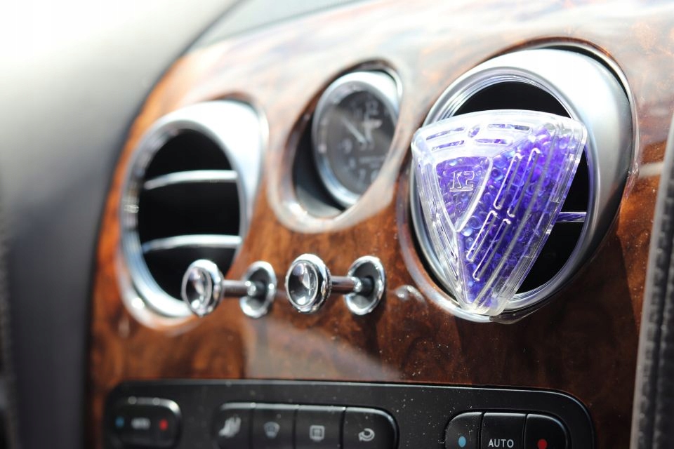 K2 DIAMO zapach samochodowy NOWY SAMOCHÓD new car Waga produktu z opakowaniem jednostkowym 0.04 kg